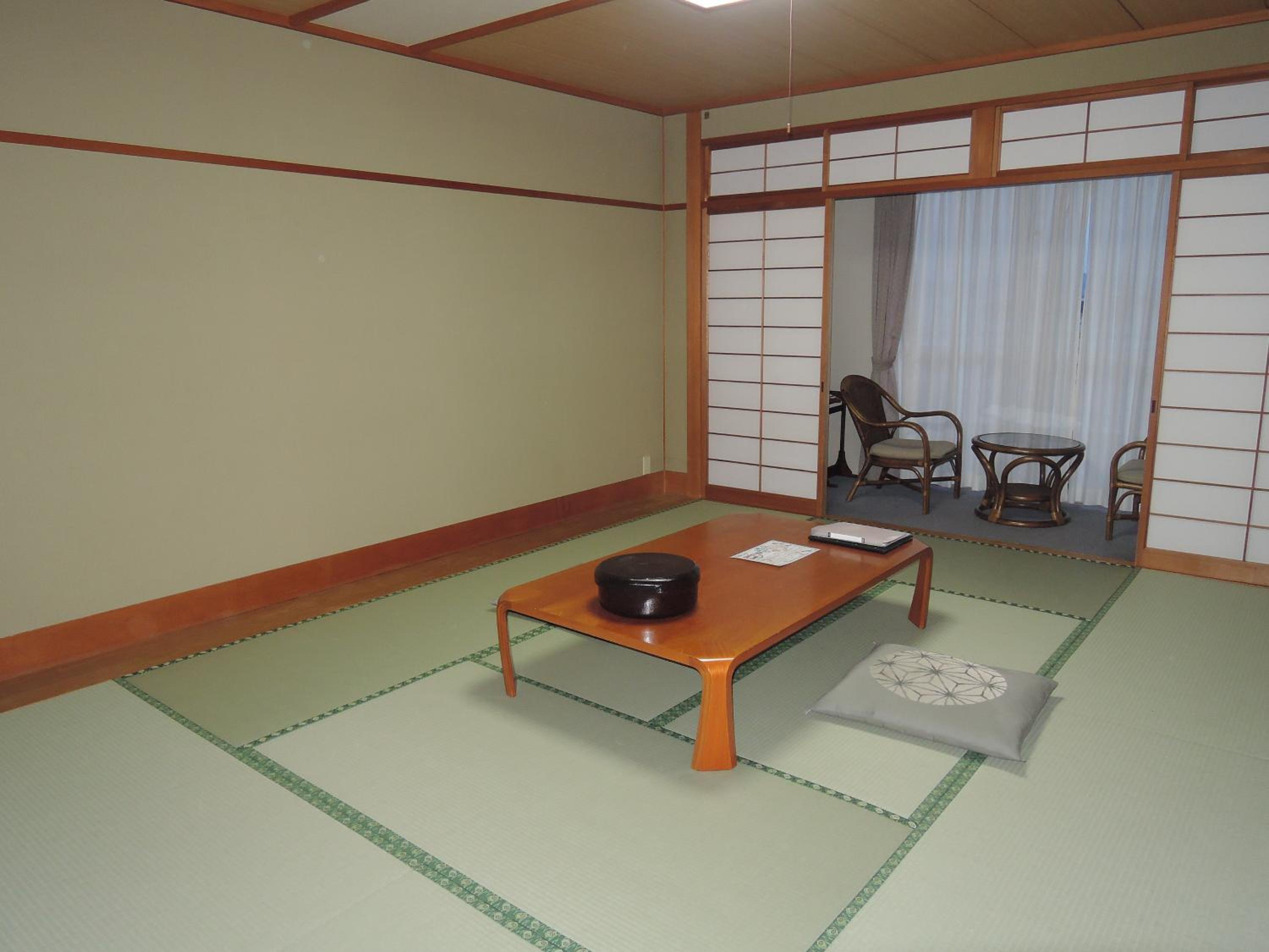 Japanese-Style Room - Non-Smoking - Photo 3