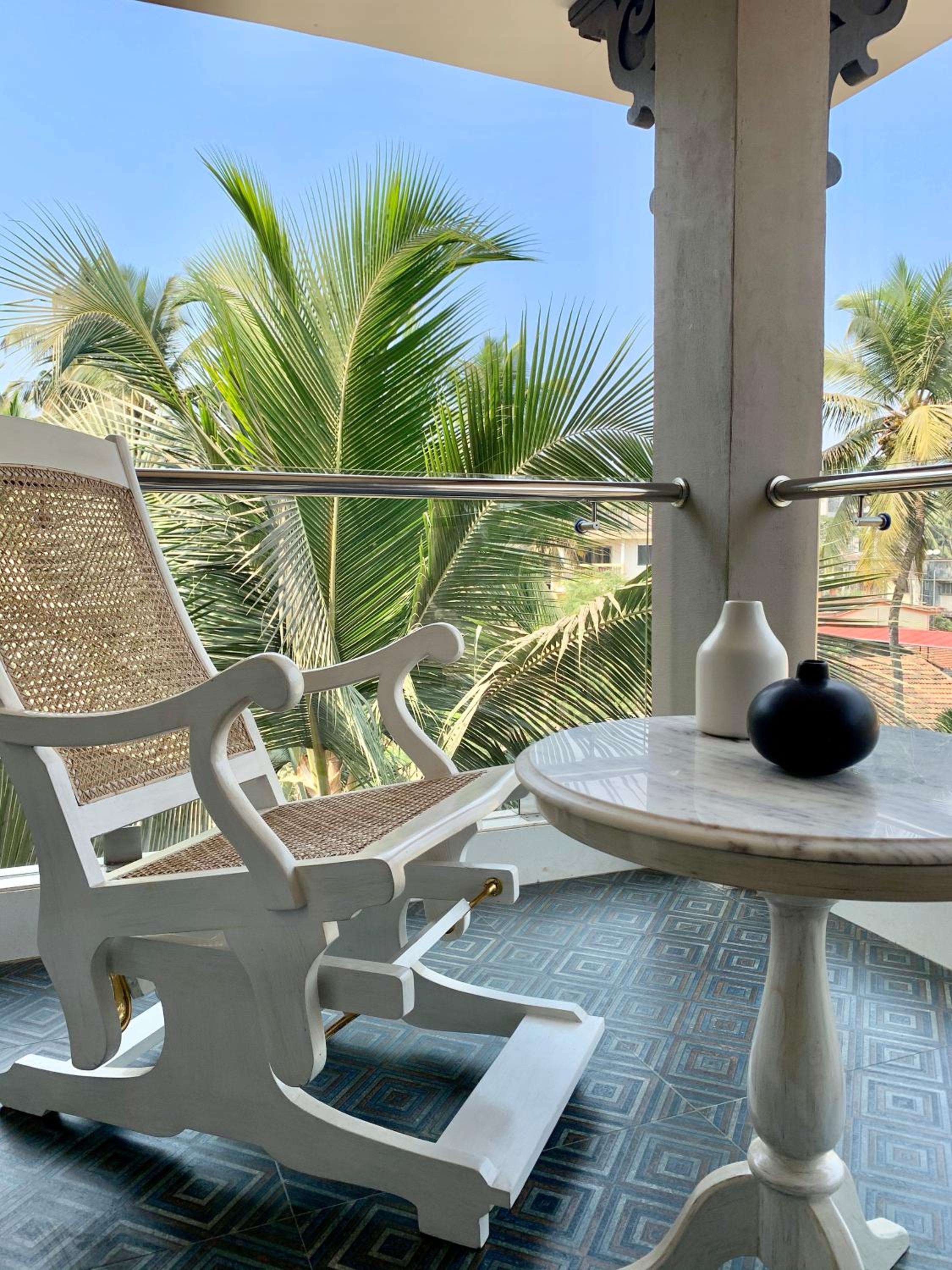 Deluxe Room with Balcony - 10% Discount on Food & Beverage - Photo 7