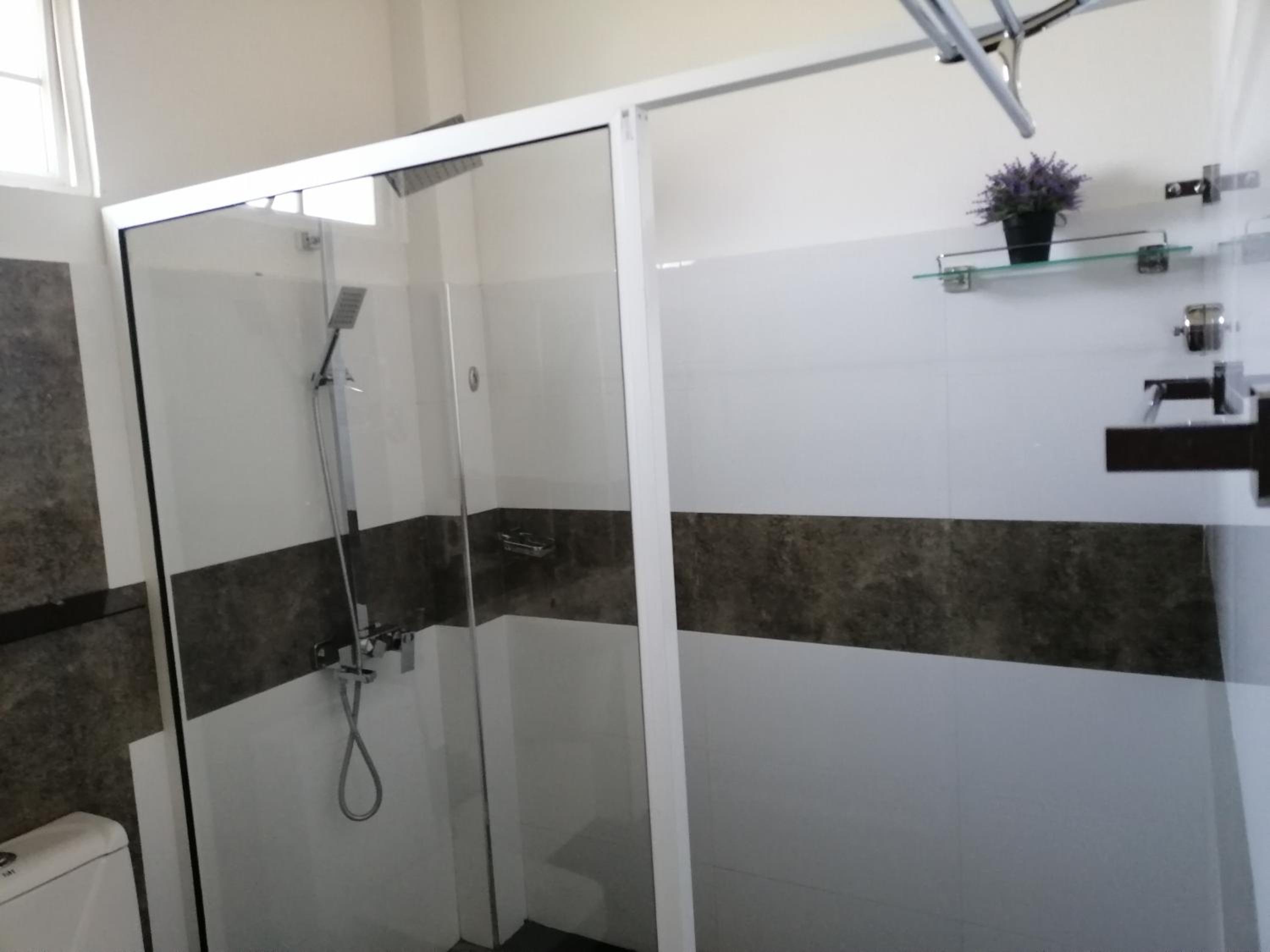 Deluxe Double Room with Balcony photo 3