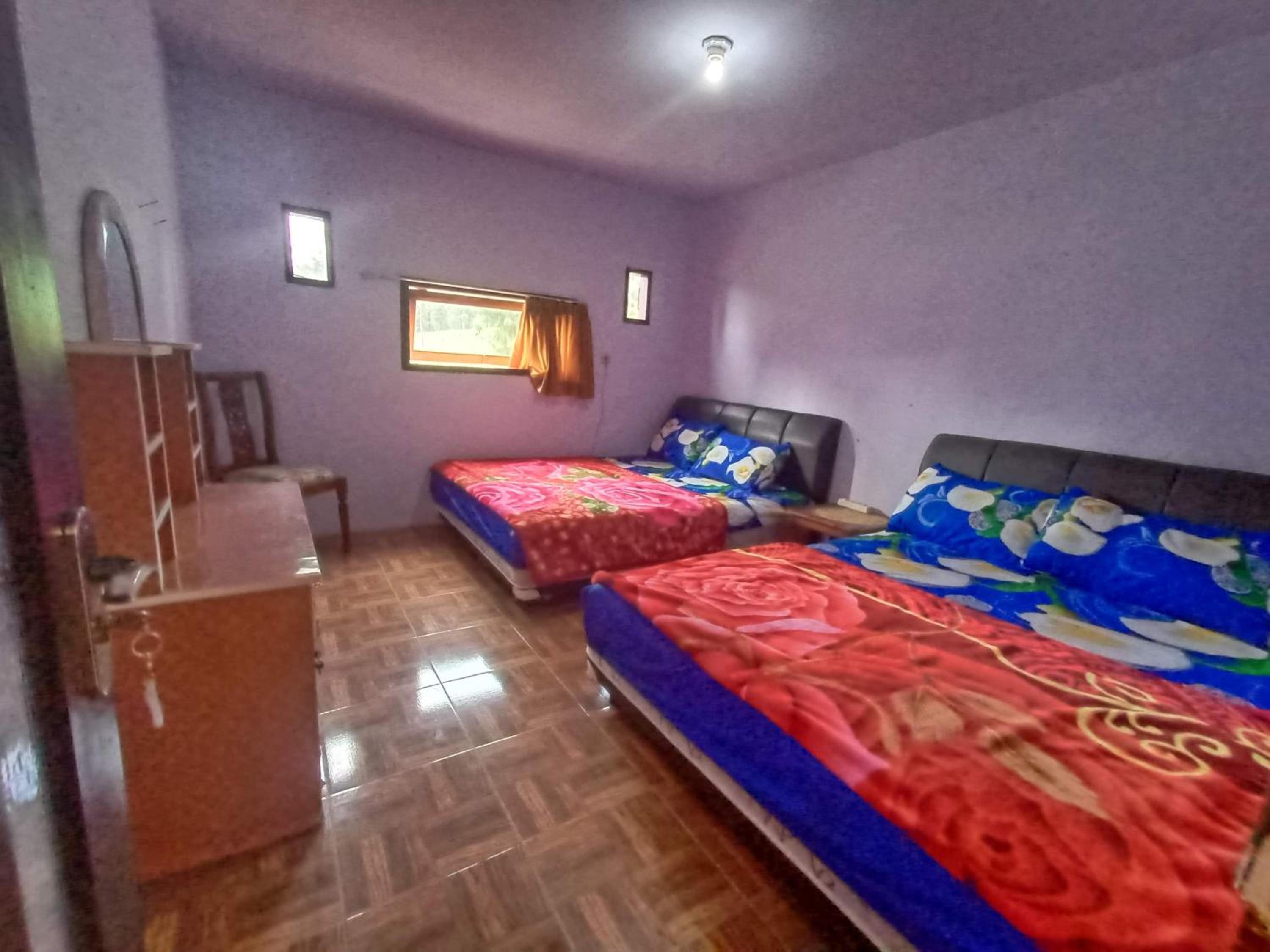 Standard Twin Room - Photo 7