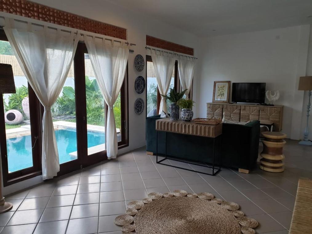 Villa with Private Pool photo 3