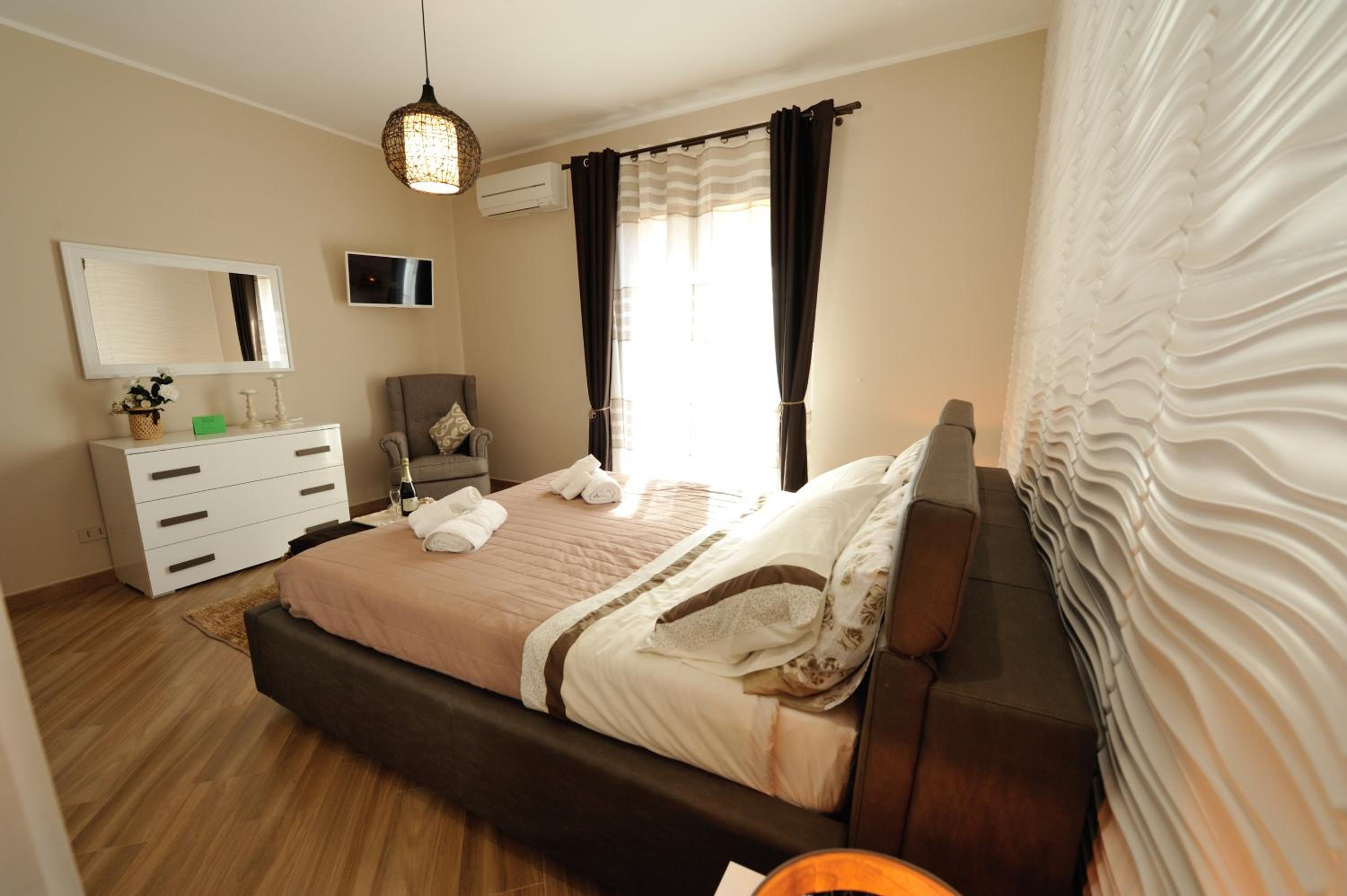 Two-Bedroom Apartment with Sea View photo 1