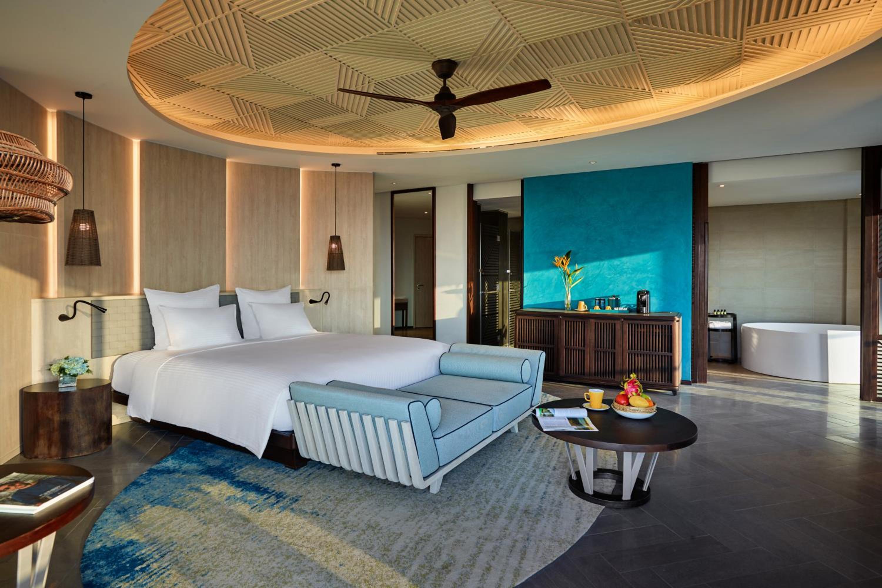 King Suite with Ocean View - Executive Privilege Pass - Photo 3