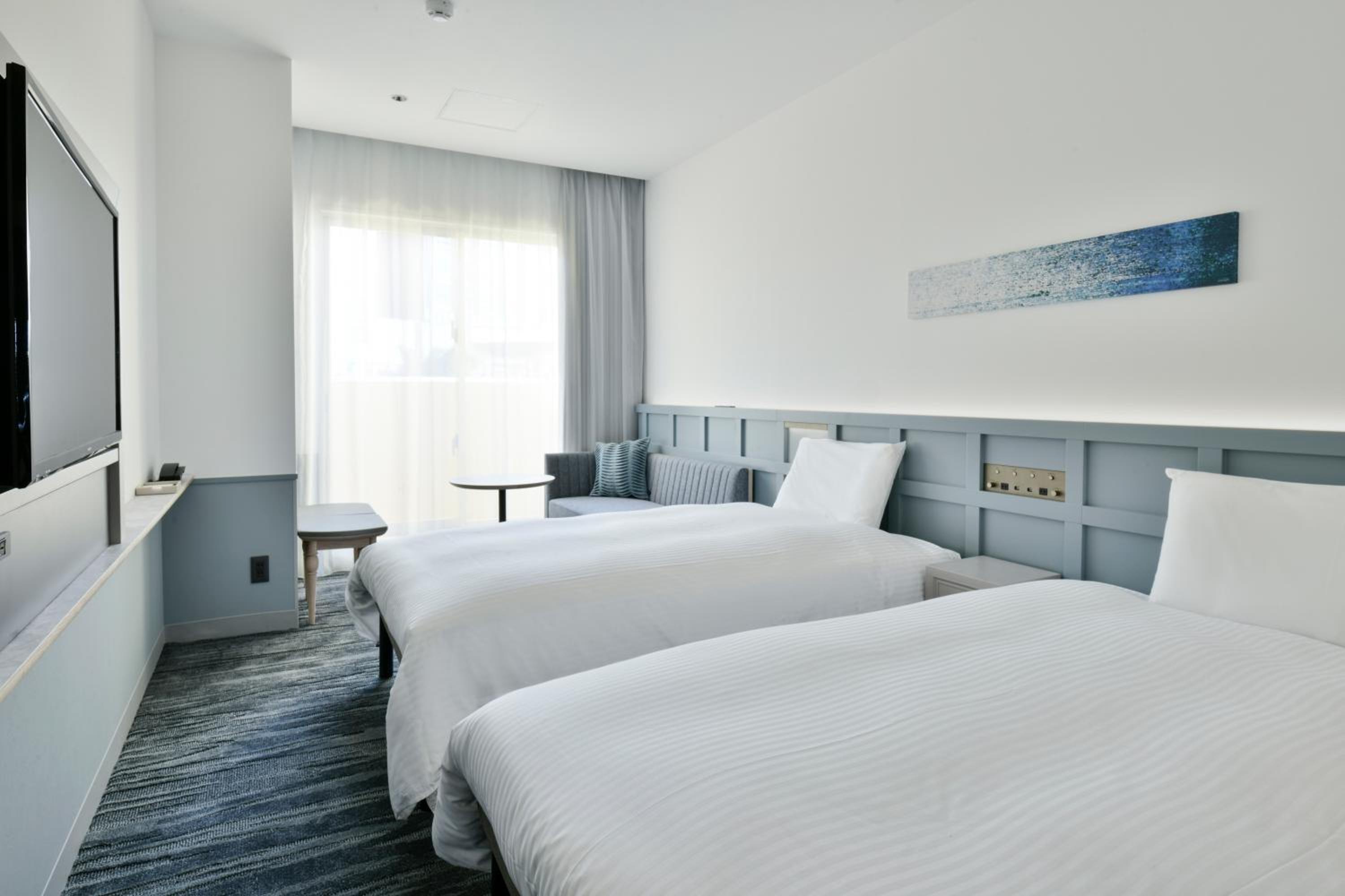 Standard Twin Room - Photo 4
