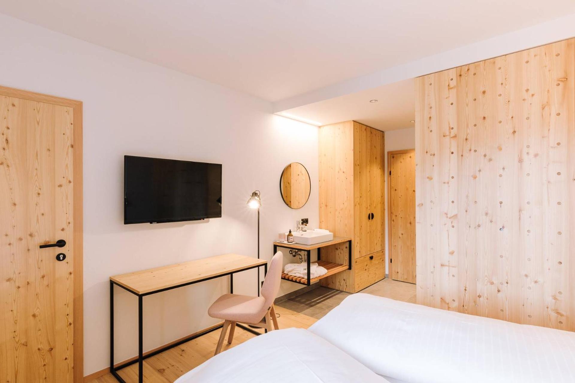 Small Double Room - Photo 5