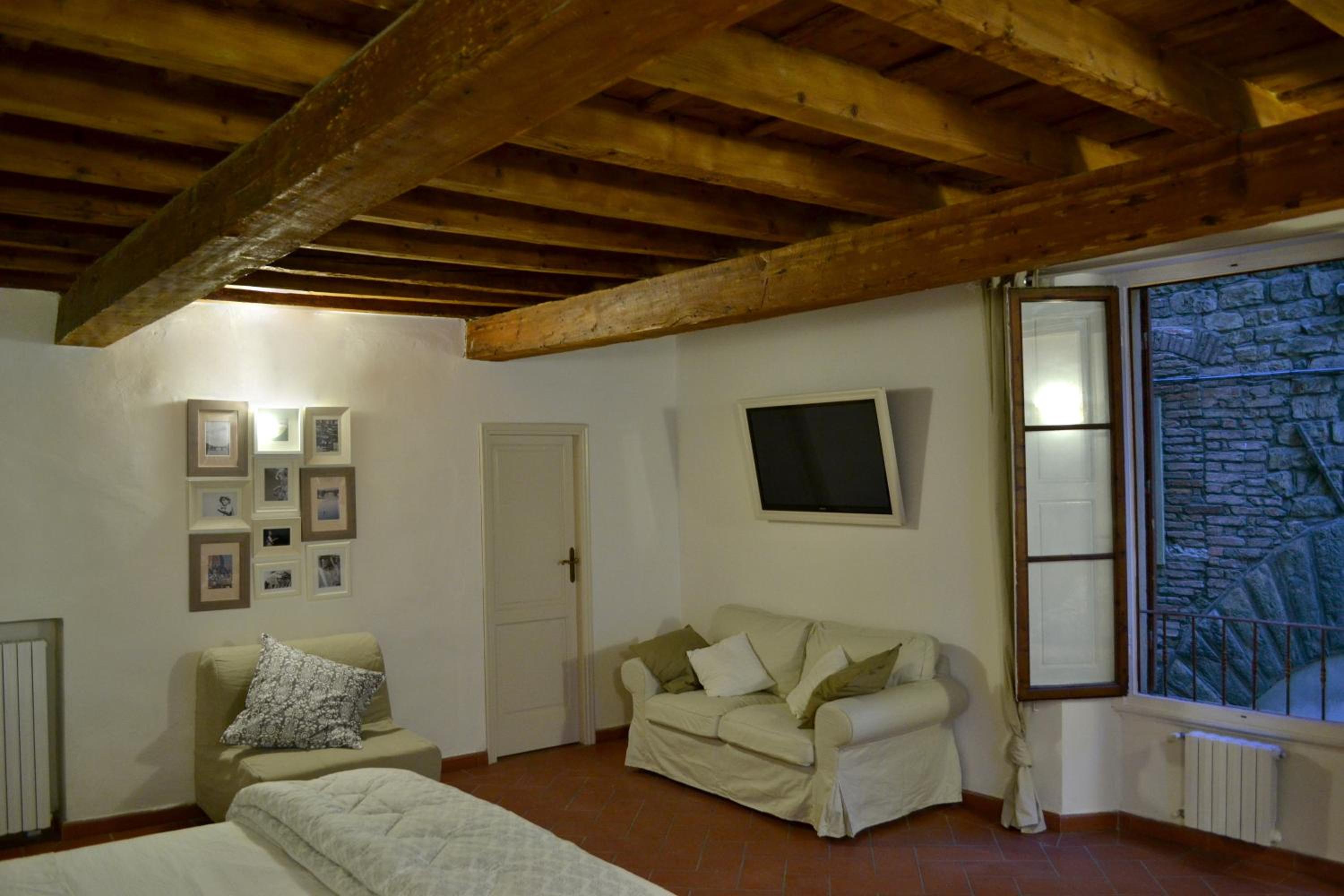 Deluxe Queen Room photo 3