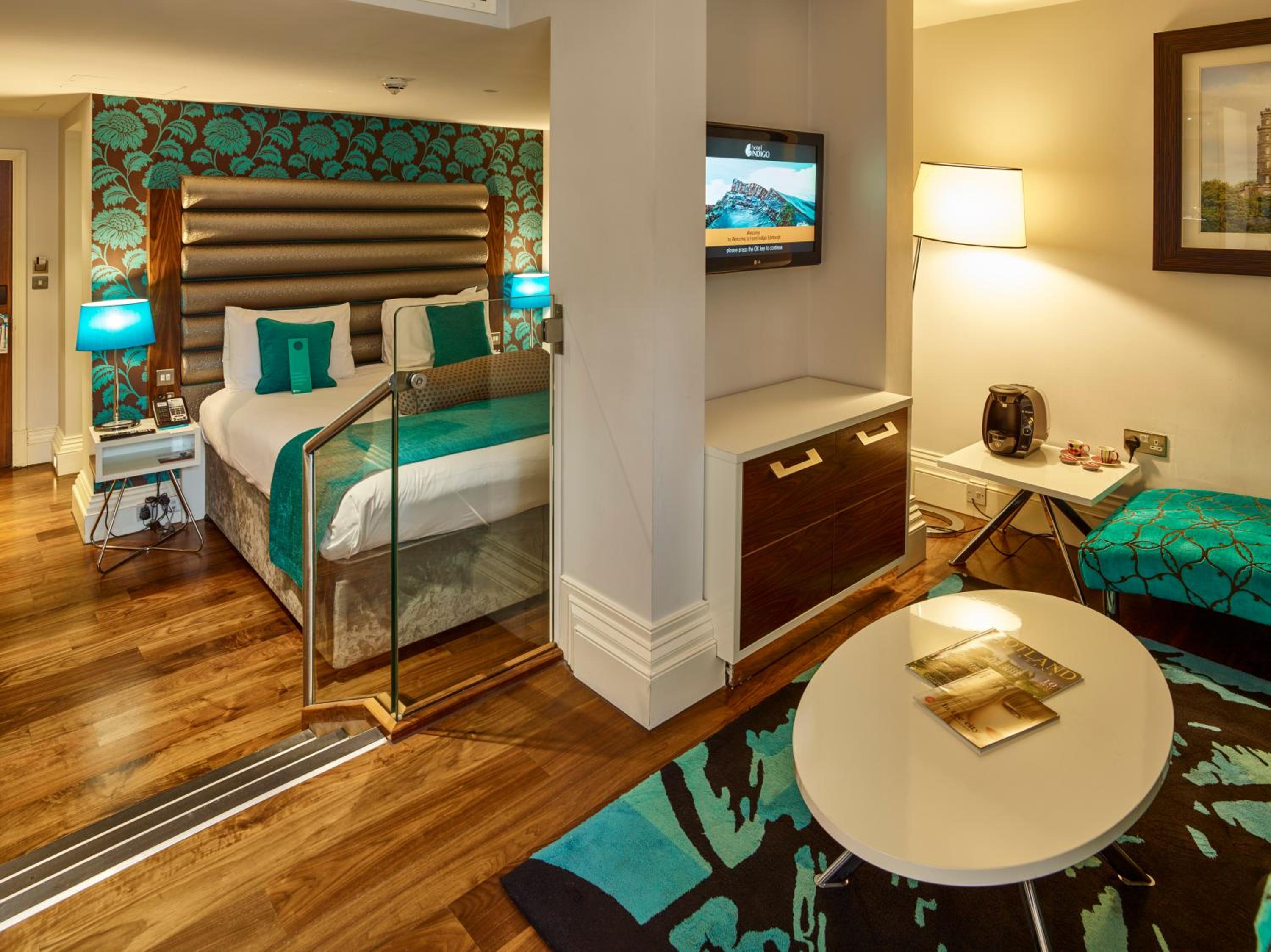 1 Double Bed Suite - Photo 1
