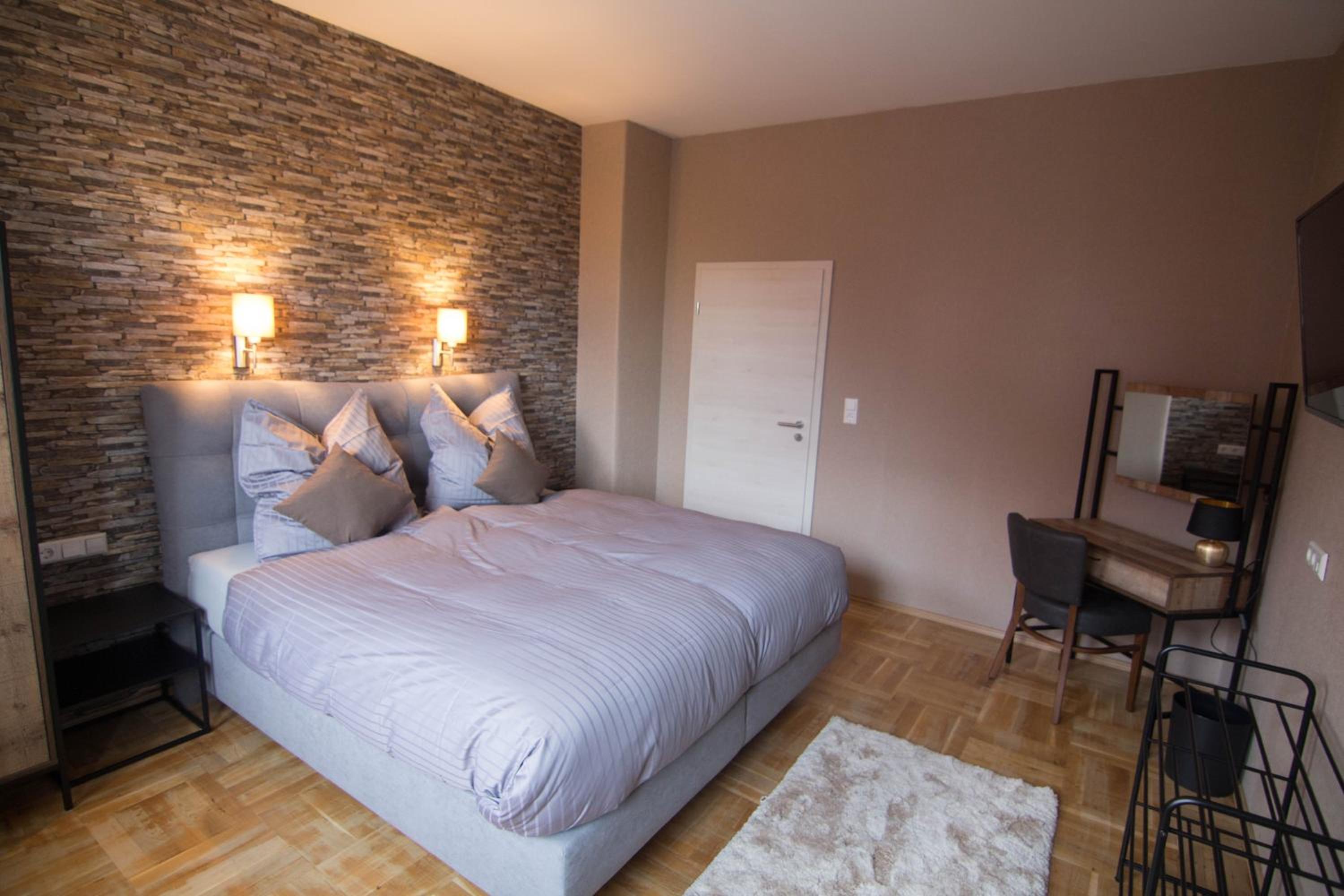 Double Room with Private Bathroom photo 1