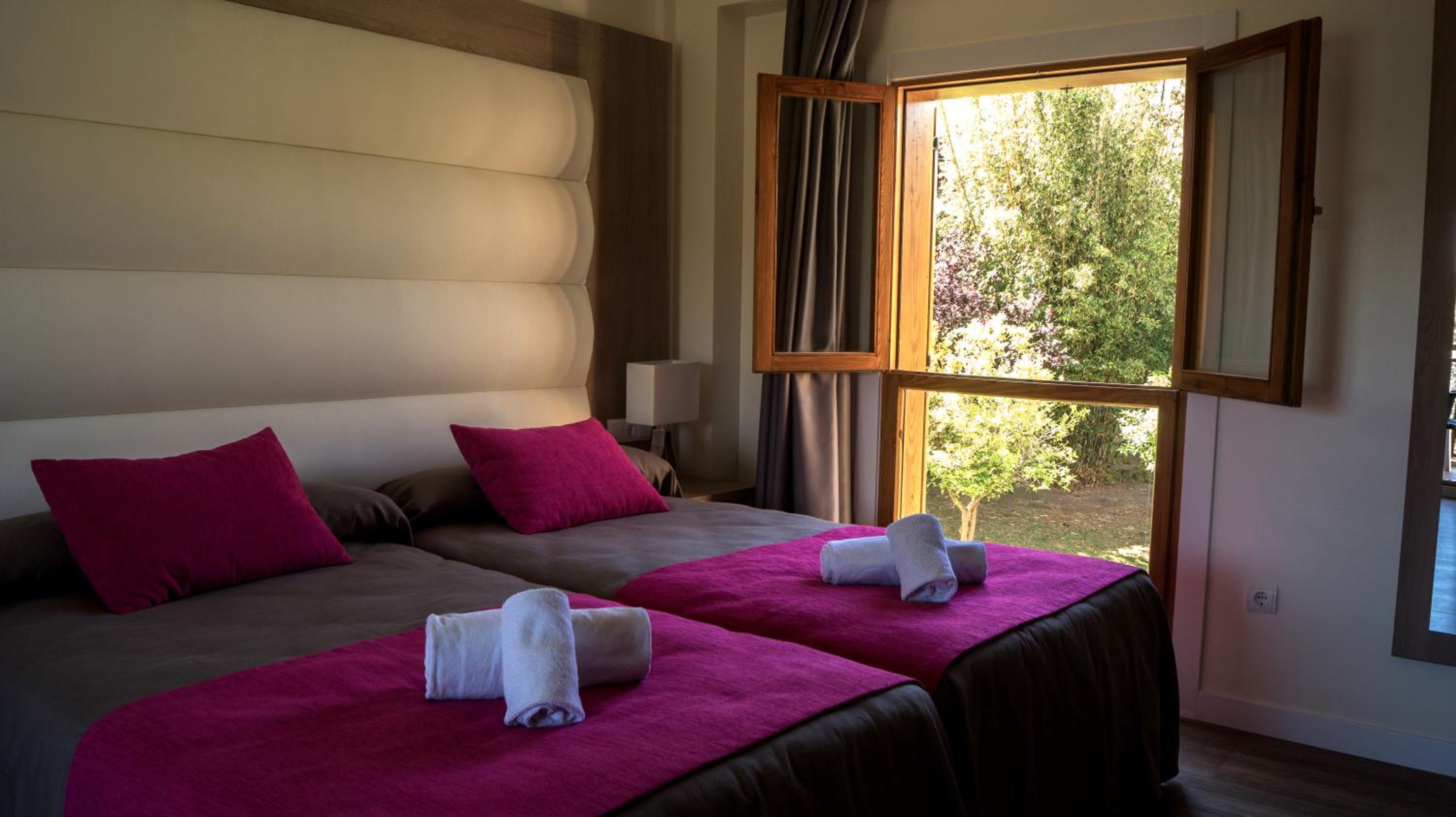 Premium Double Room (2 Adults) - Photo 6