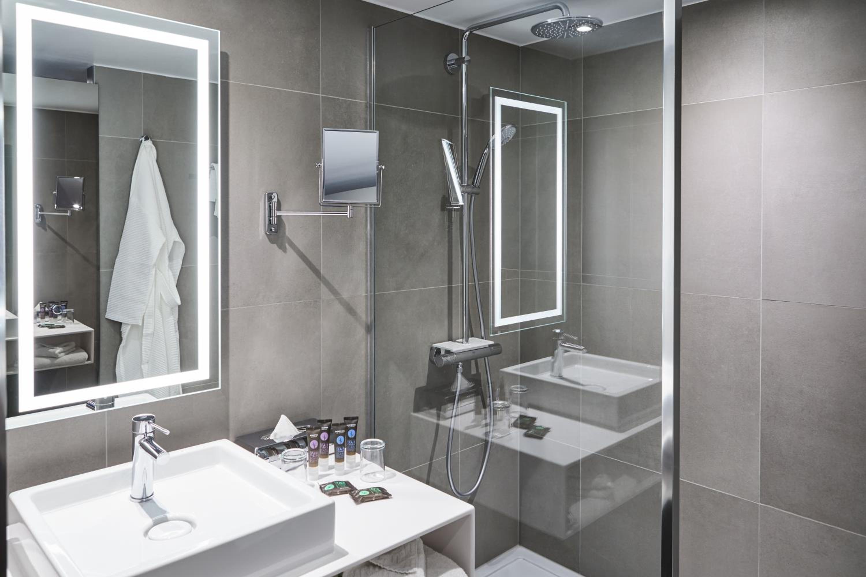 Executive Room - Photo 4
