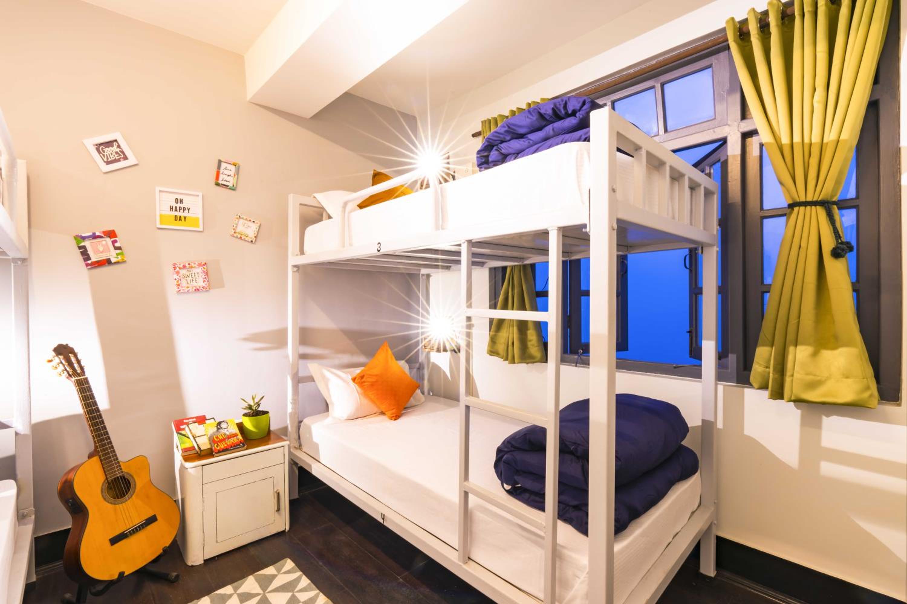 Bed in 4-Bed Female Dormitory Room photo 1