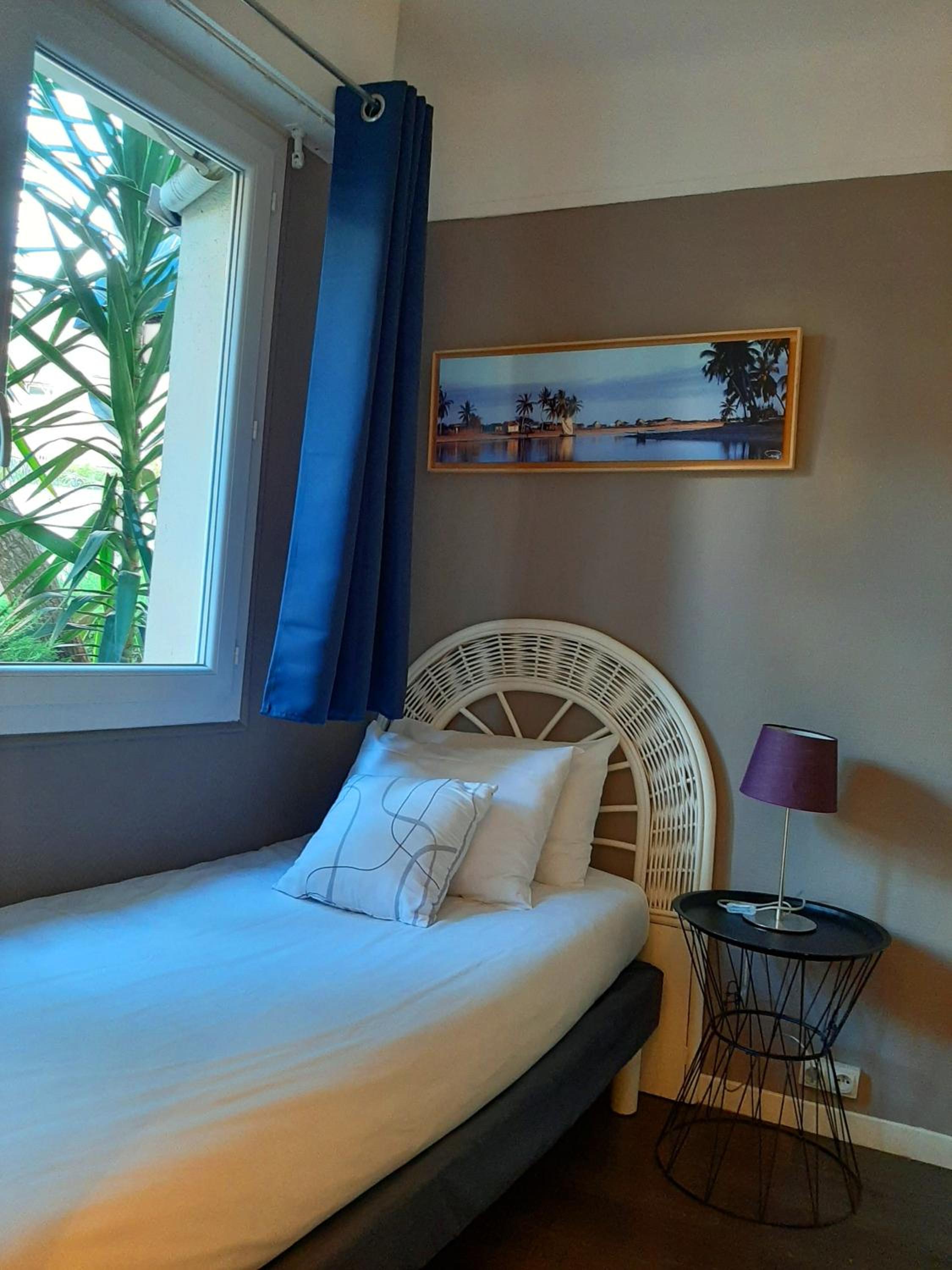 Single Room photo 2