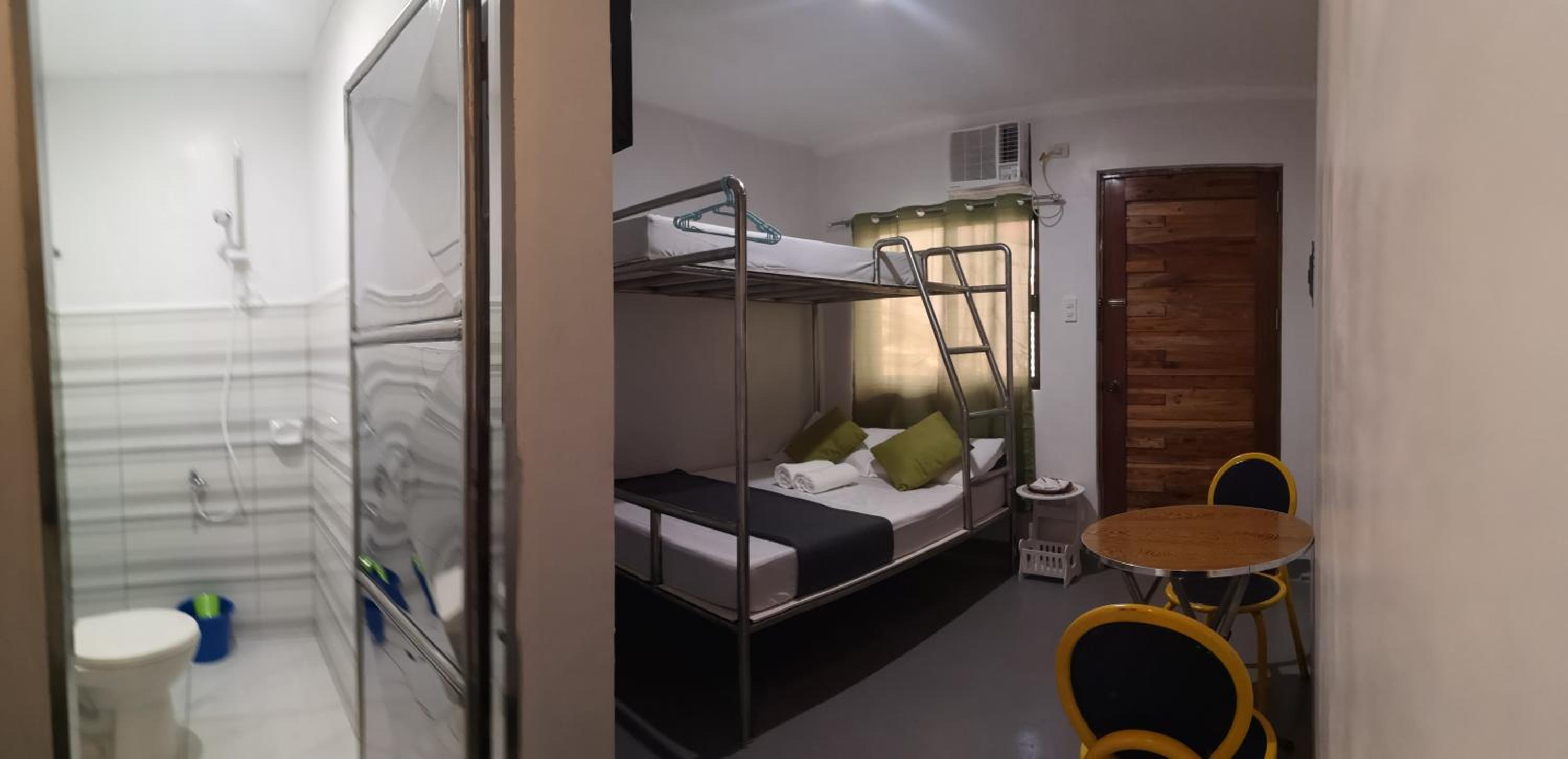 Double Room - Photo 6