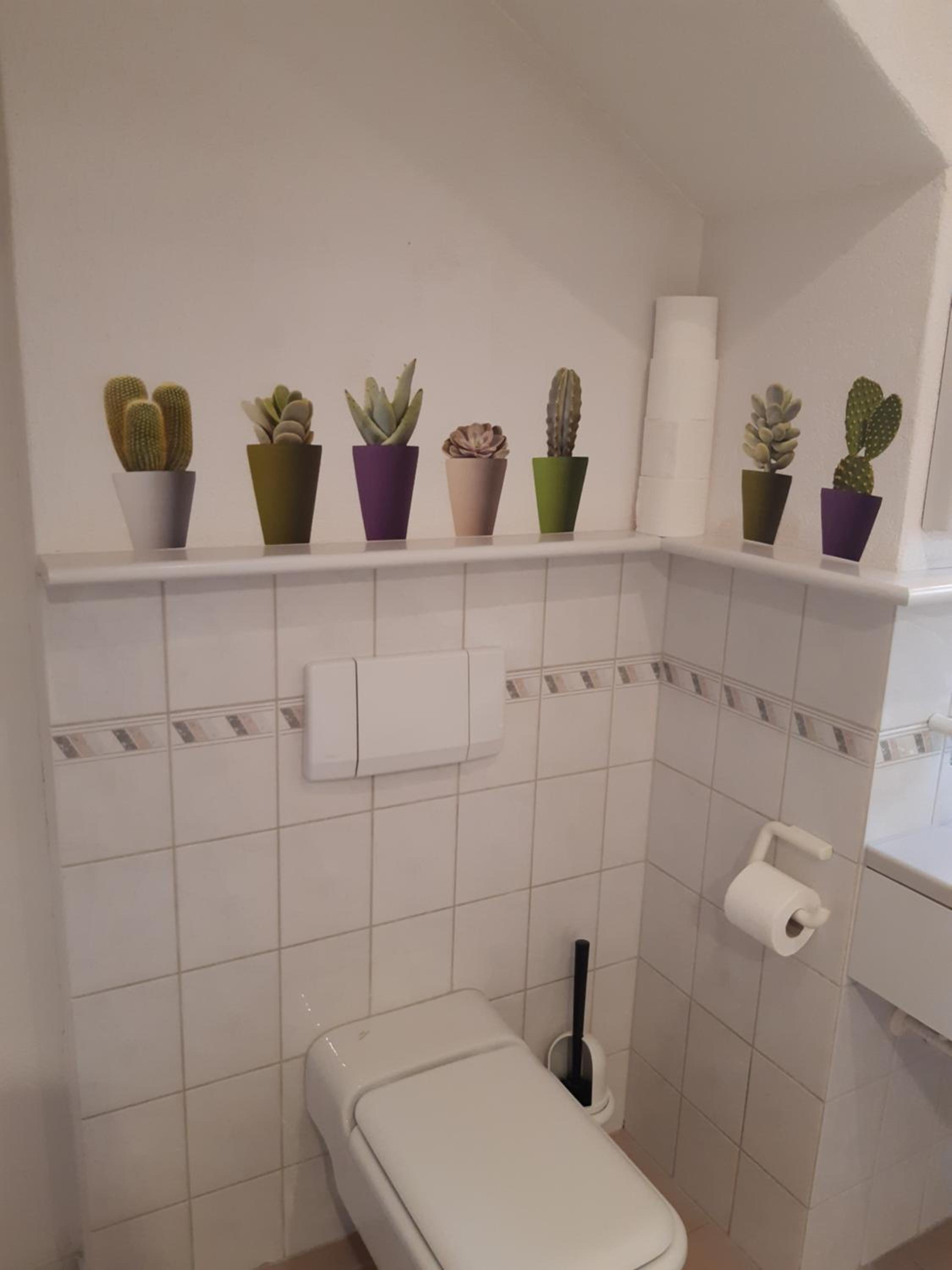 Single Room with Shared Bathroom photo 3