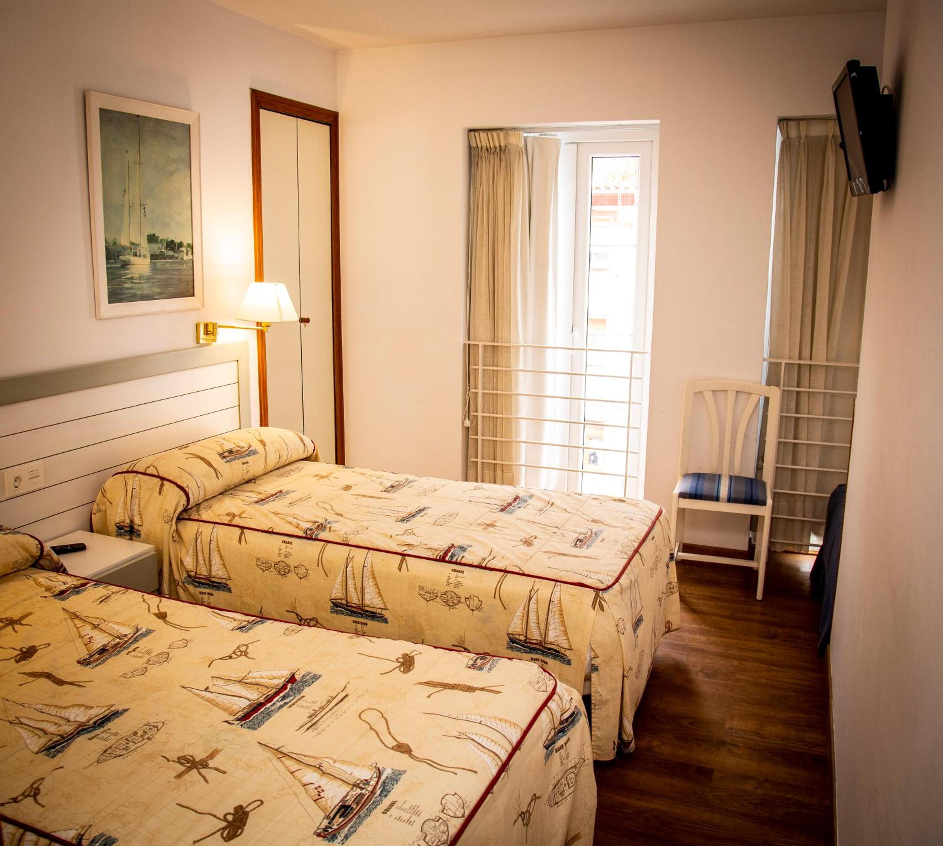 Twin Room photo 2