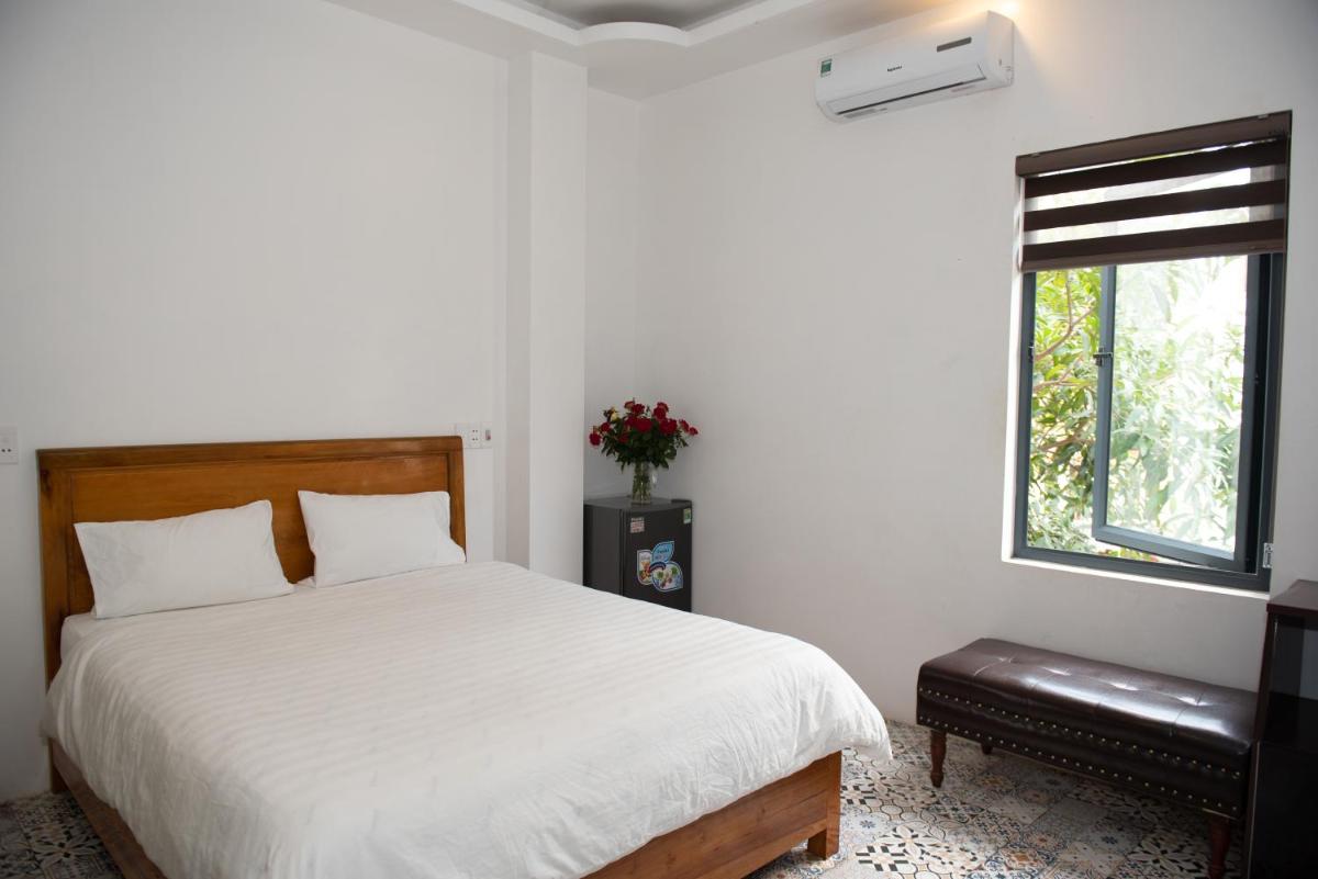 Standard King Room photo 1