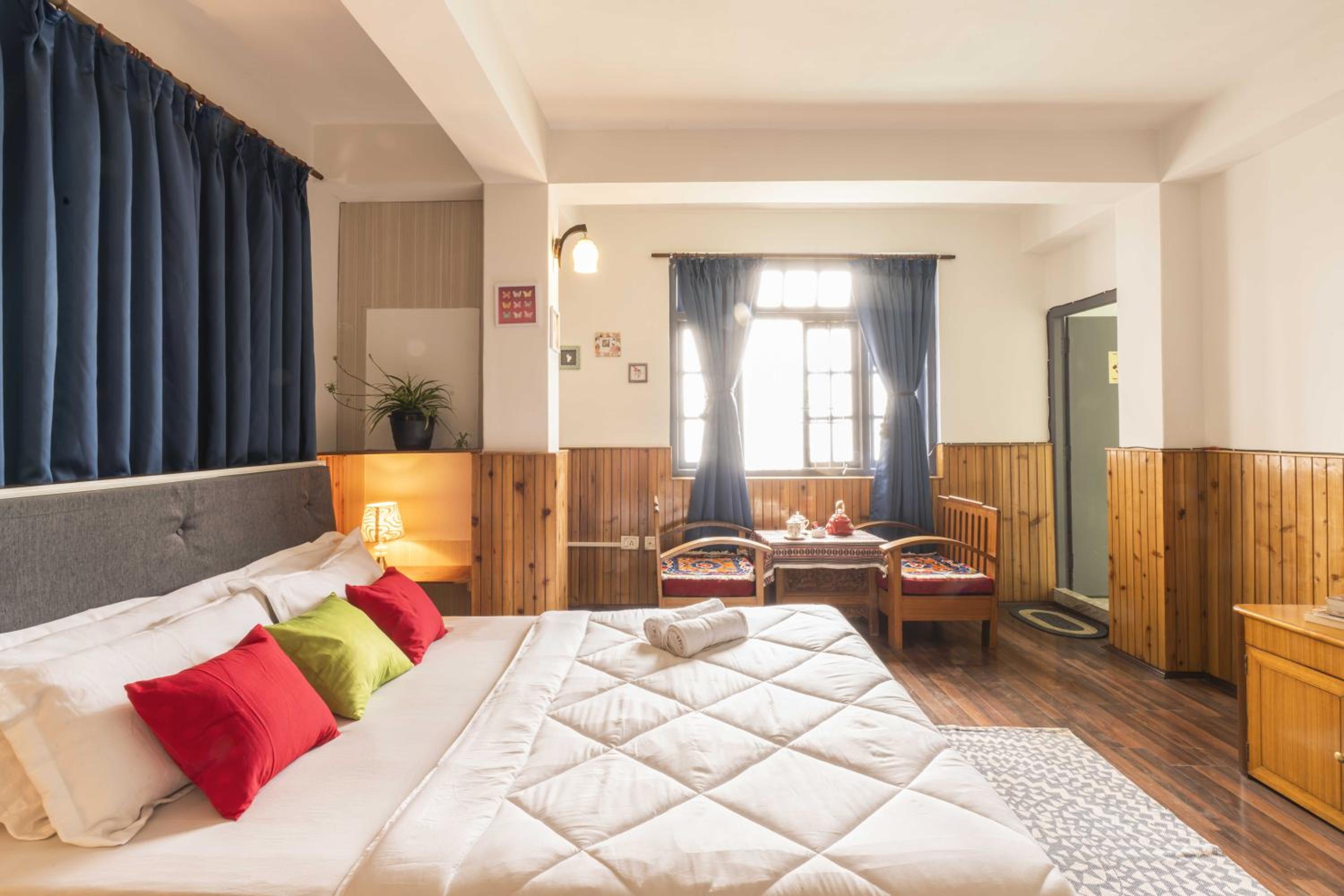 King Room with Mountain View photo 3