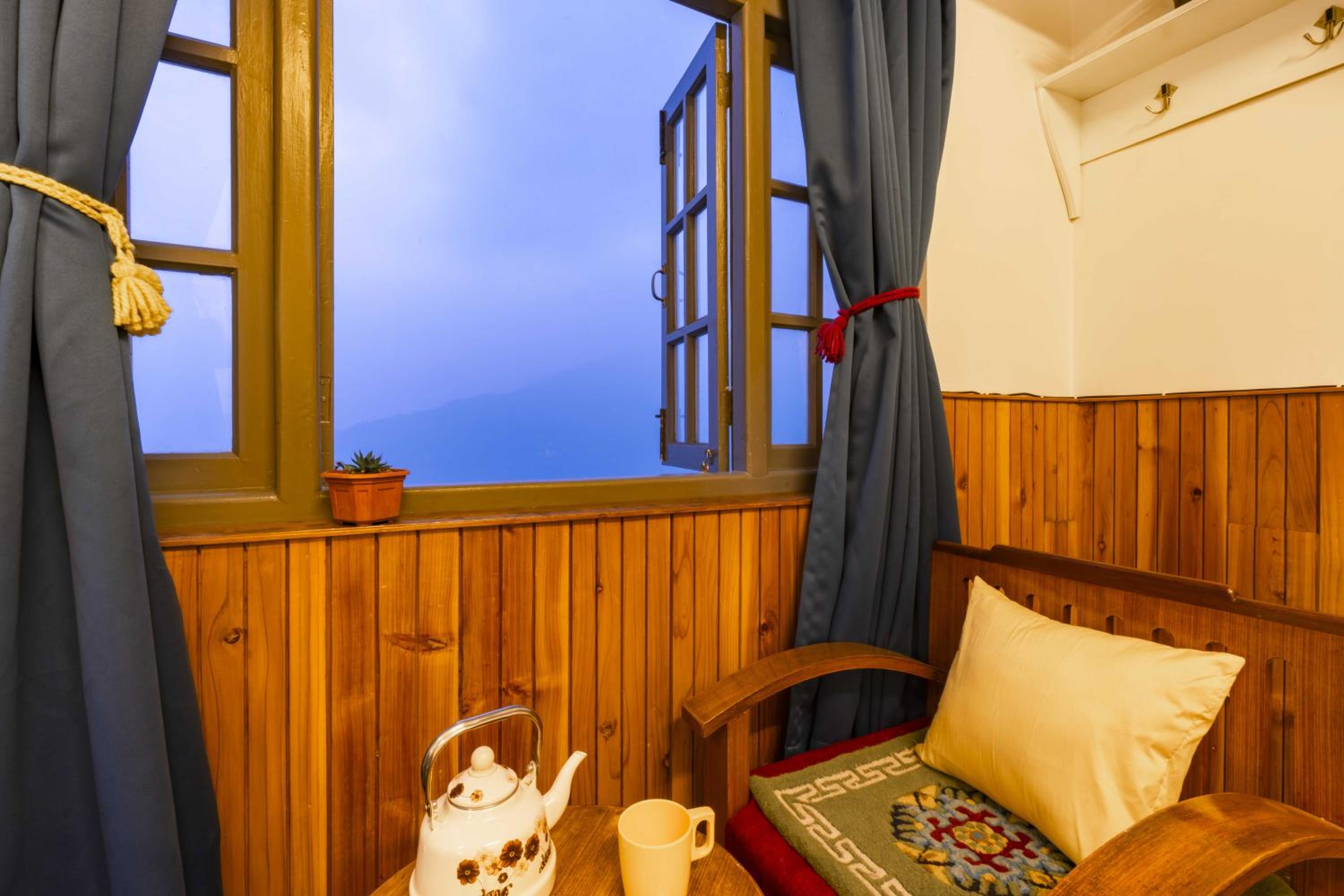 Double Room with Mountain View photo 2