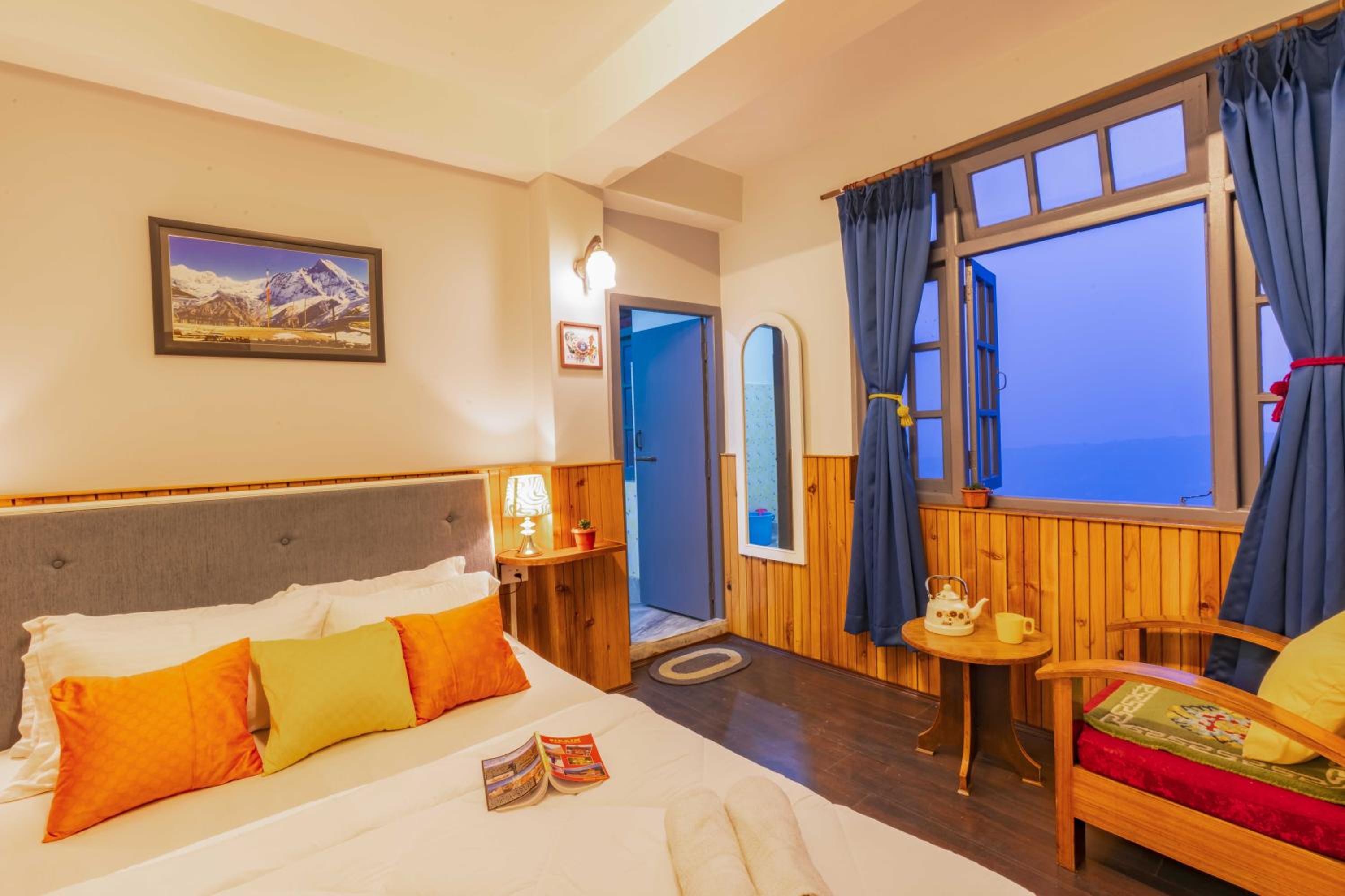 Double Room with Mountain View photo 3