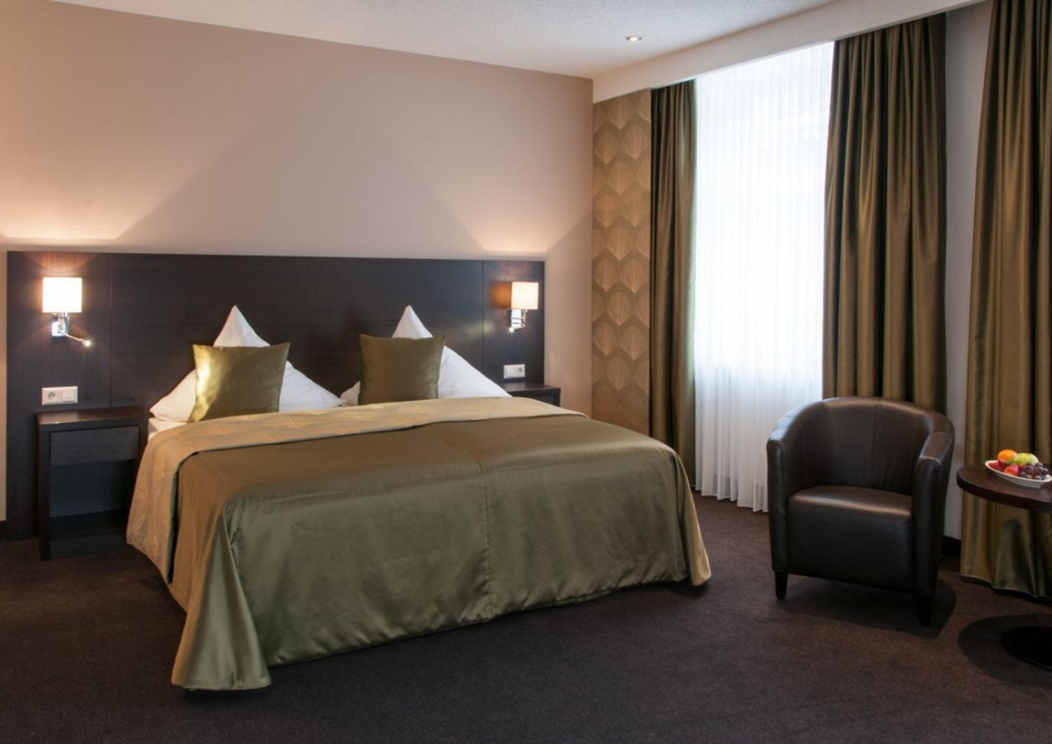 Deluxe Double Room - Photo 15