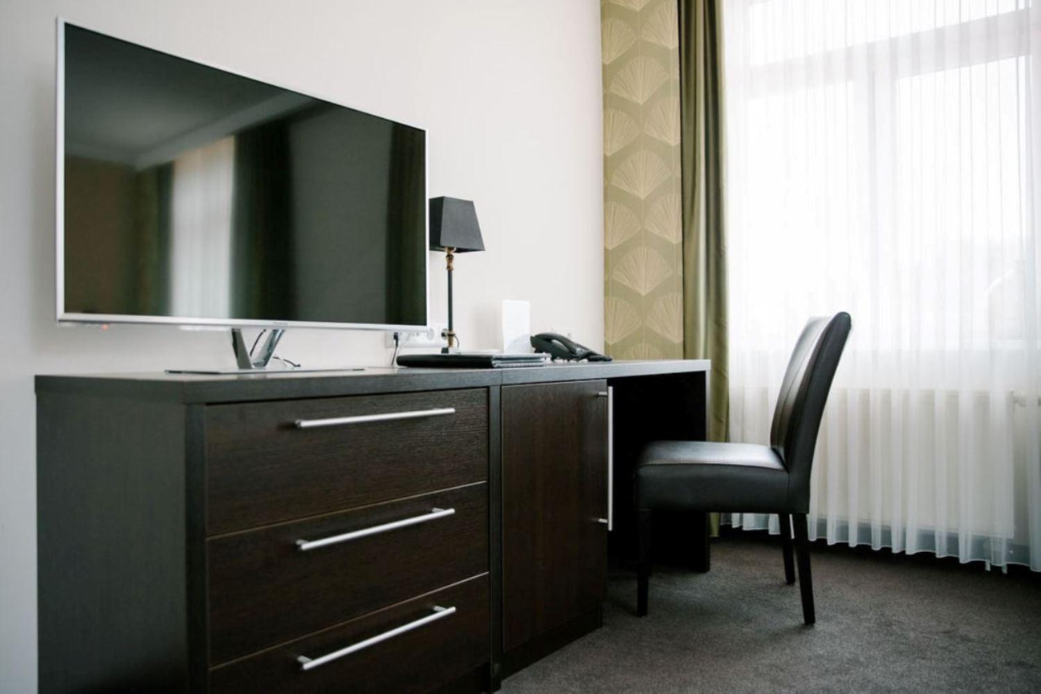 Deluxe Double Room - Photo 16