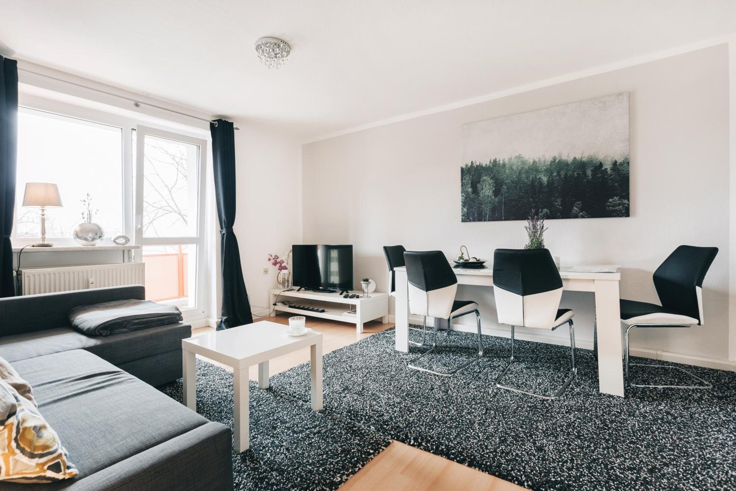 Apartment photo 1