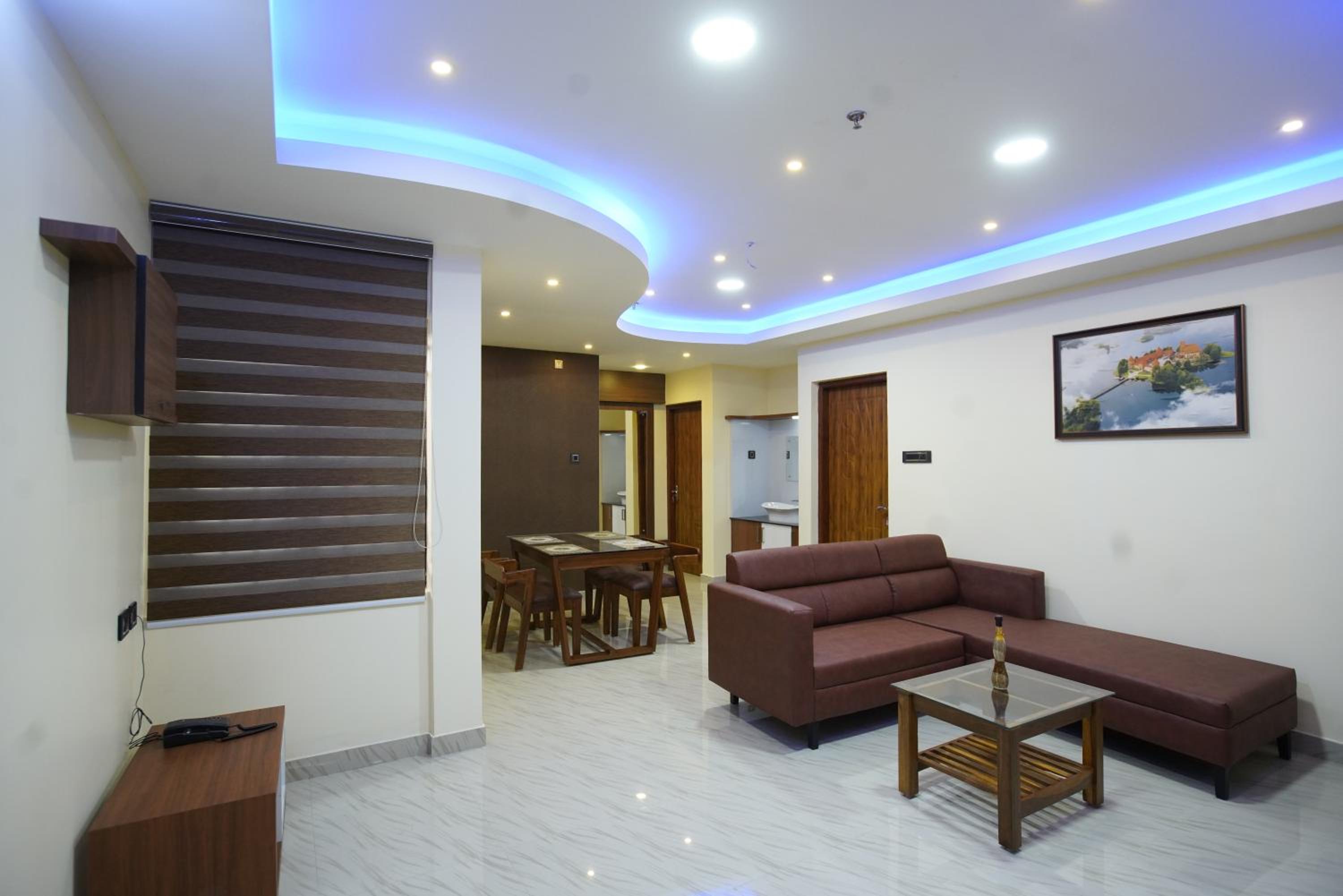 Two-Bedroom Apartment - Photo 2