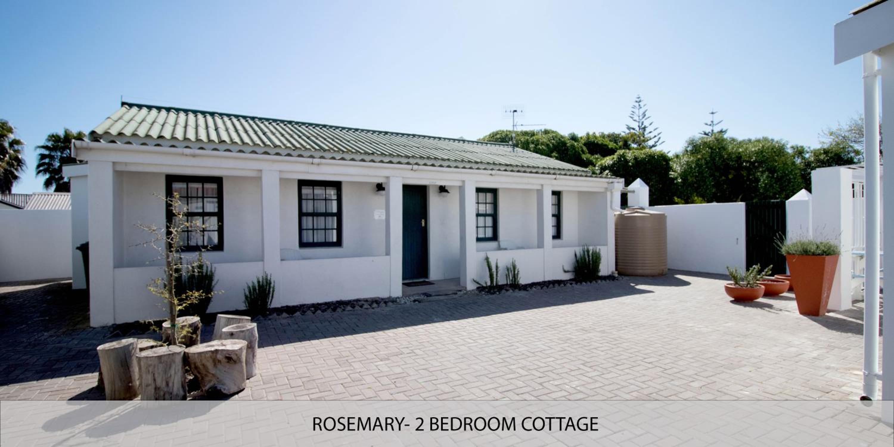 Two-Bedroom Cottage photo 2
