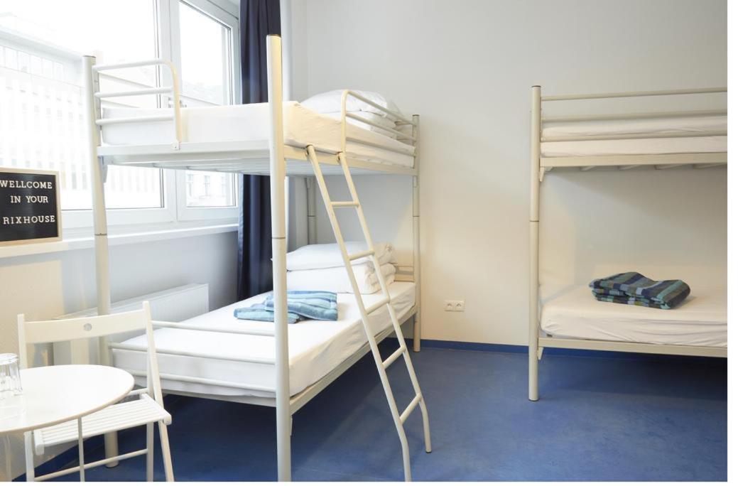 Bed In 6-Bed Female Dormitory Room photo 1