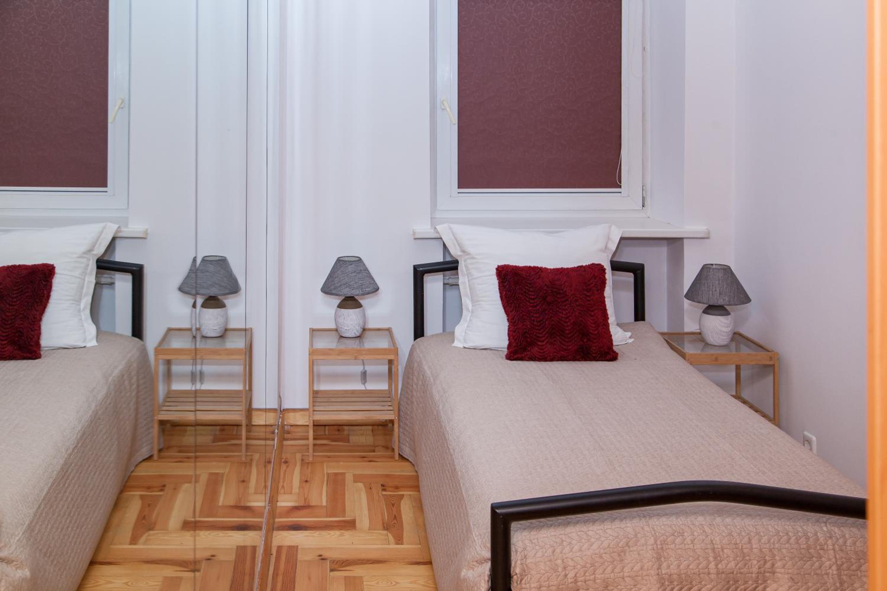 Three-Bedroom Apartment - Photo 14