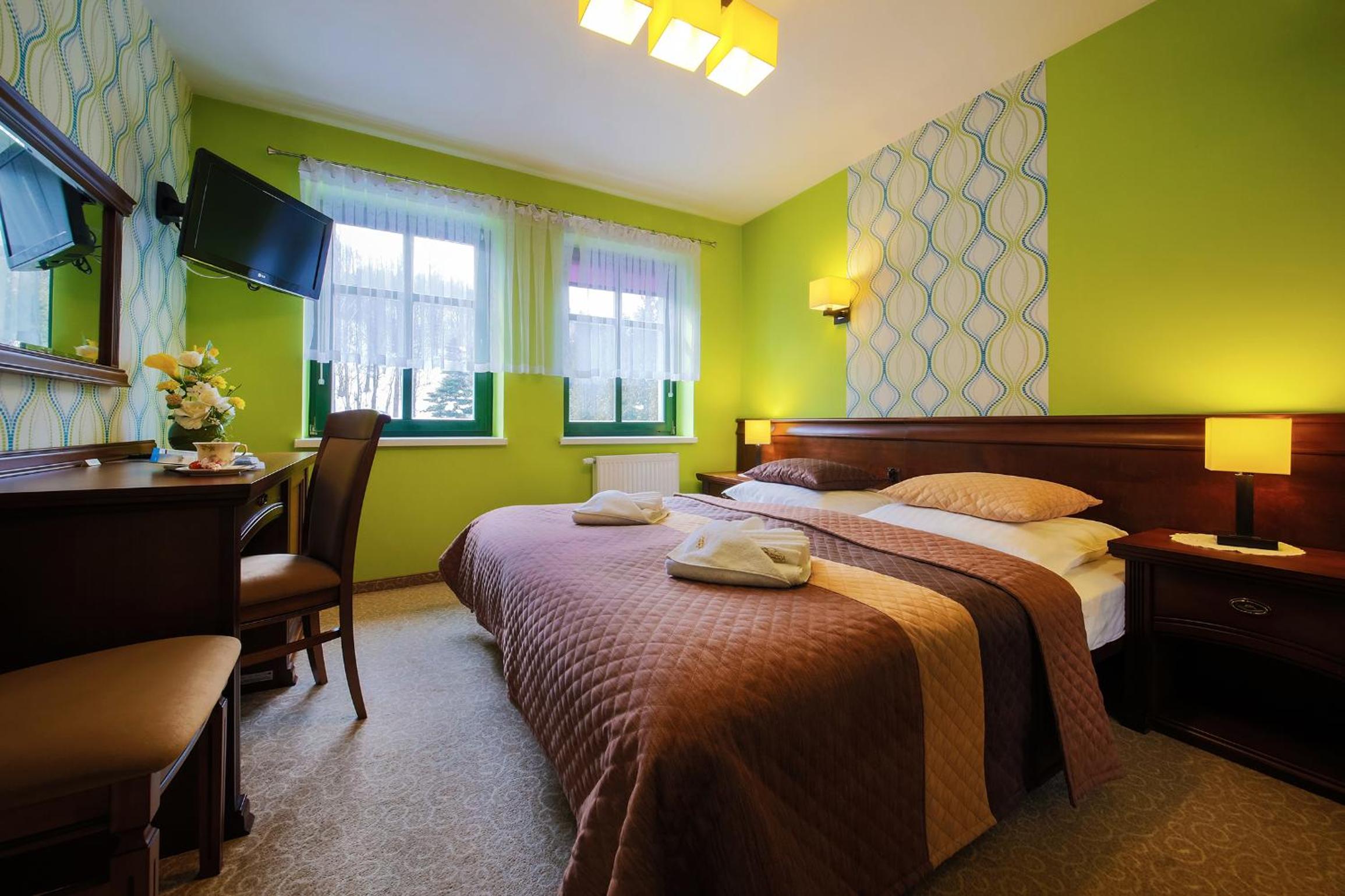 Double or Twin Room - Photo 7