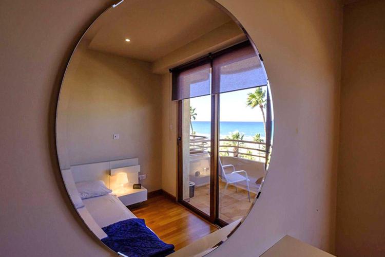 Two-Bedroom Apartment with Sea View photo 3