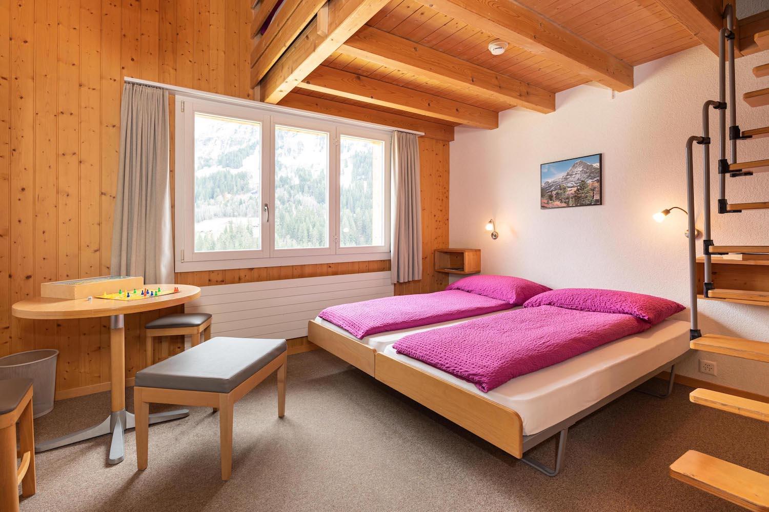 Family Room (6 Adults) with Private Bathroom