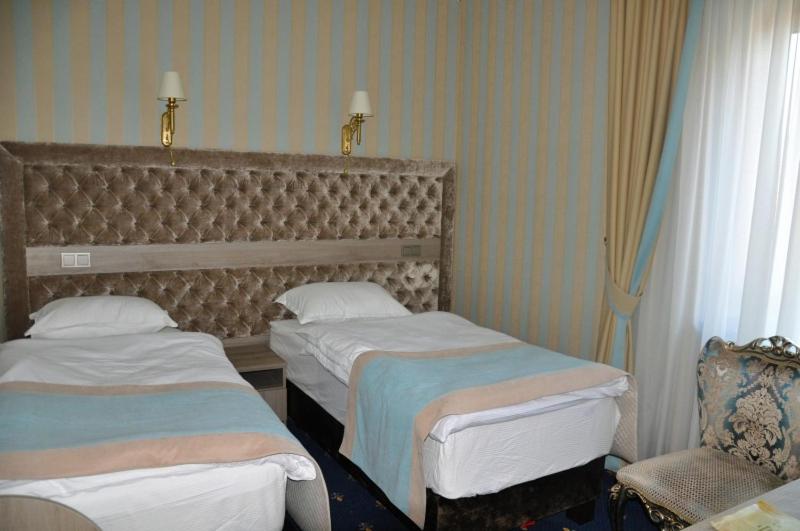 Standard Twin Room with Spa Access photo 1