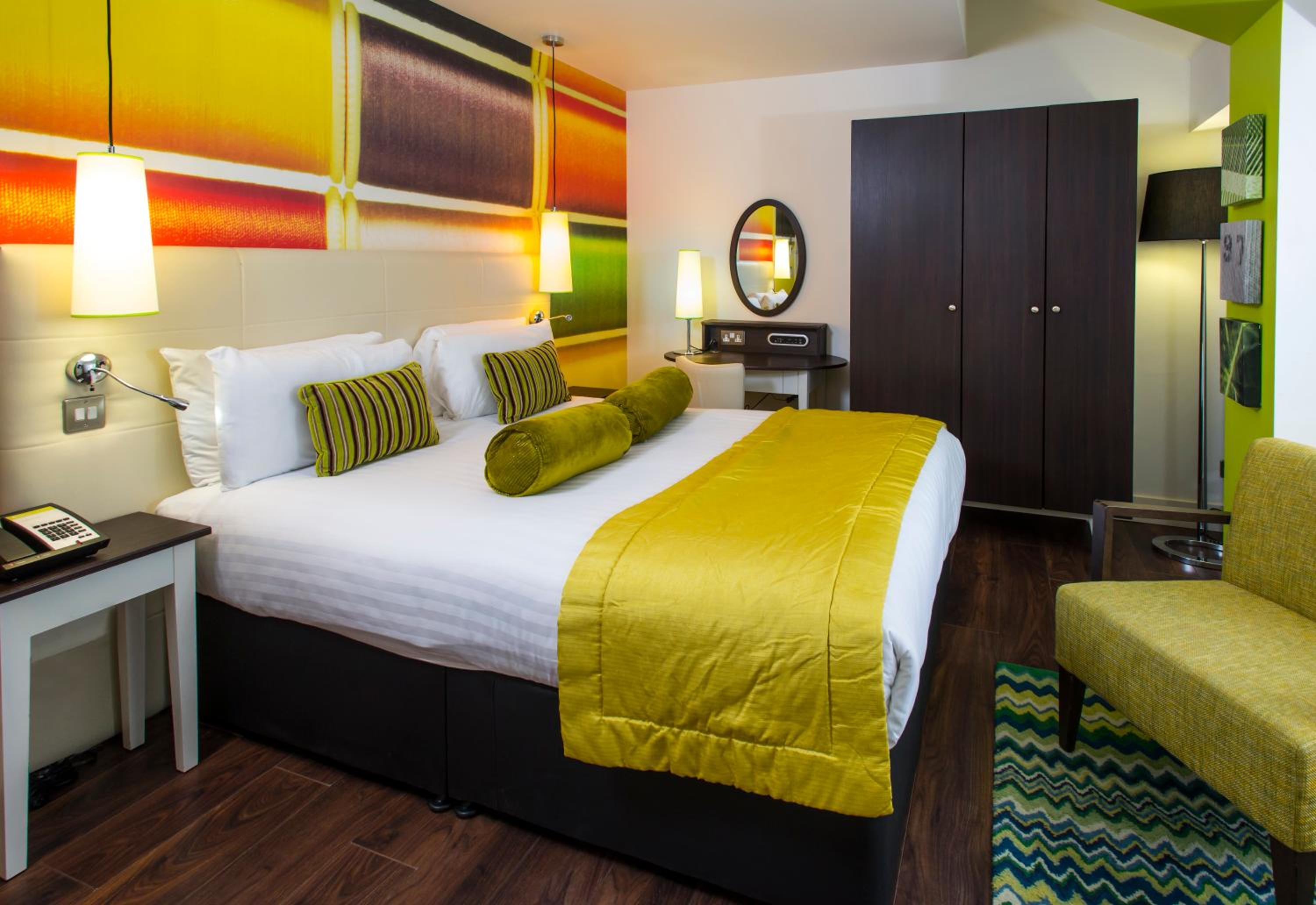 Standard Double Room - Photo 6