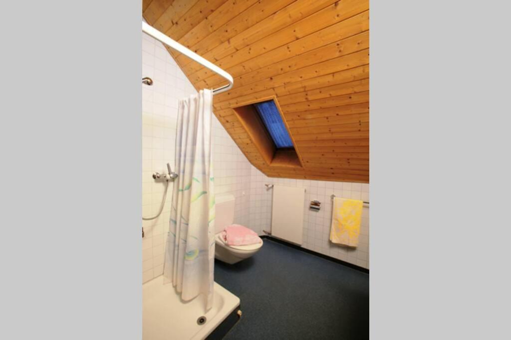 Four-Bedroom House photo 2