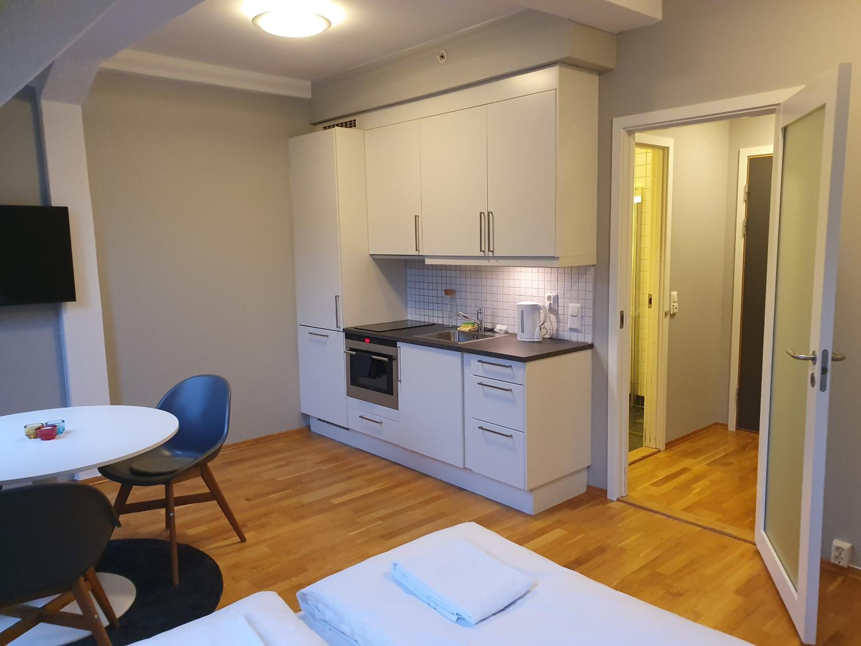 Studio Apartment photo 2
