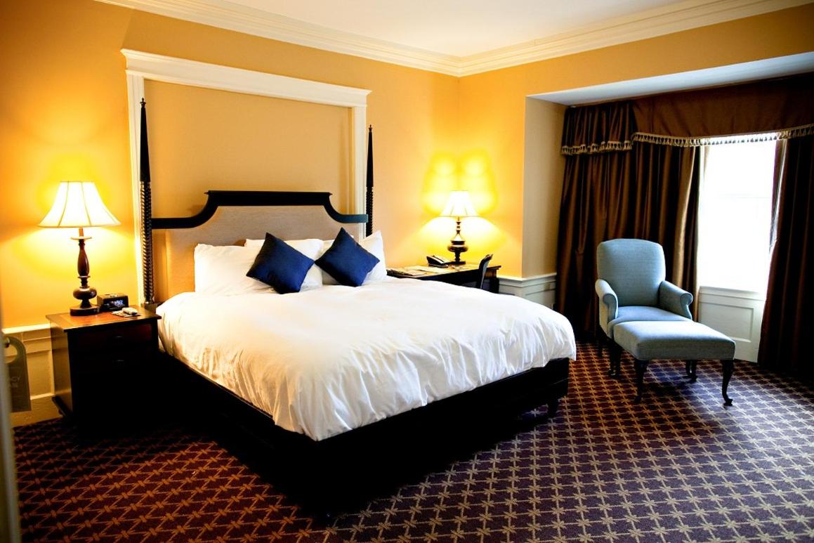Superior Room with King Bed - Annex  - Photo 1