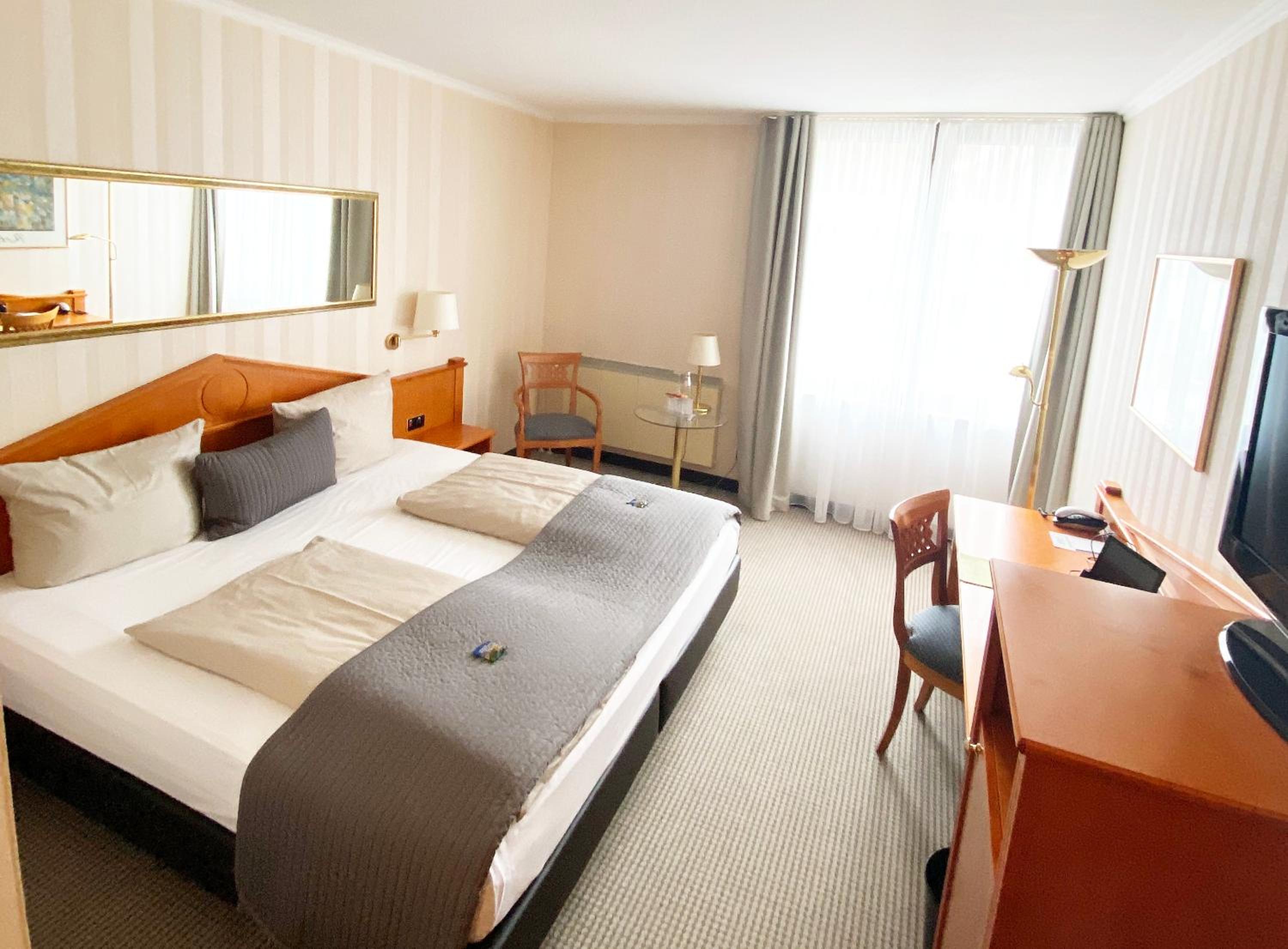 Standard Doppelzimmer teilweise mit Balkon photo 1