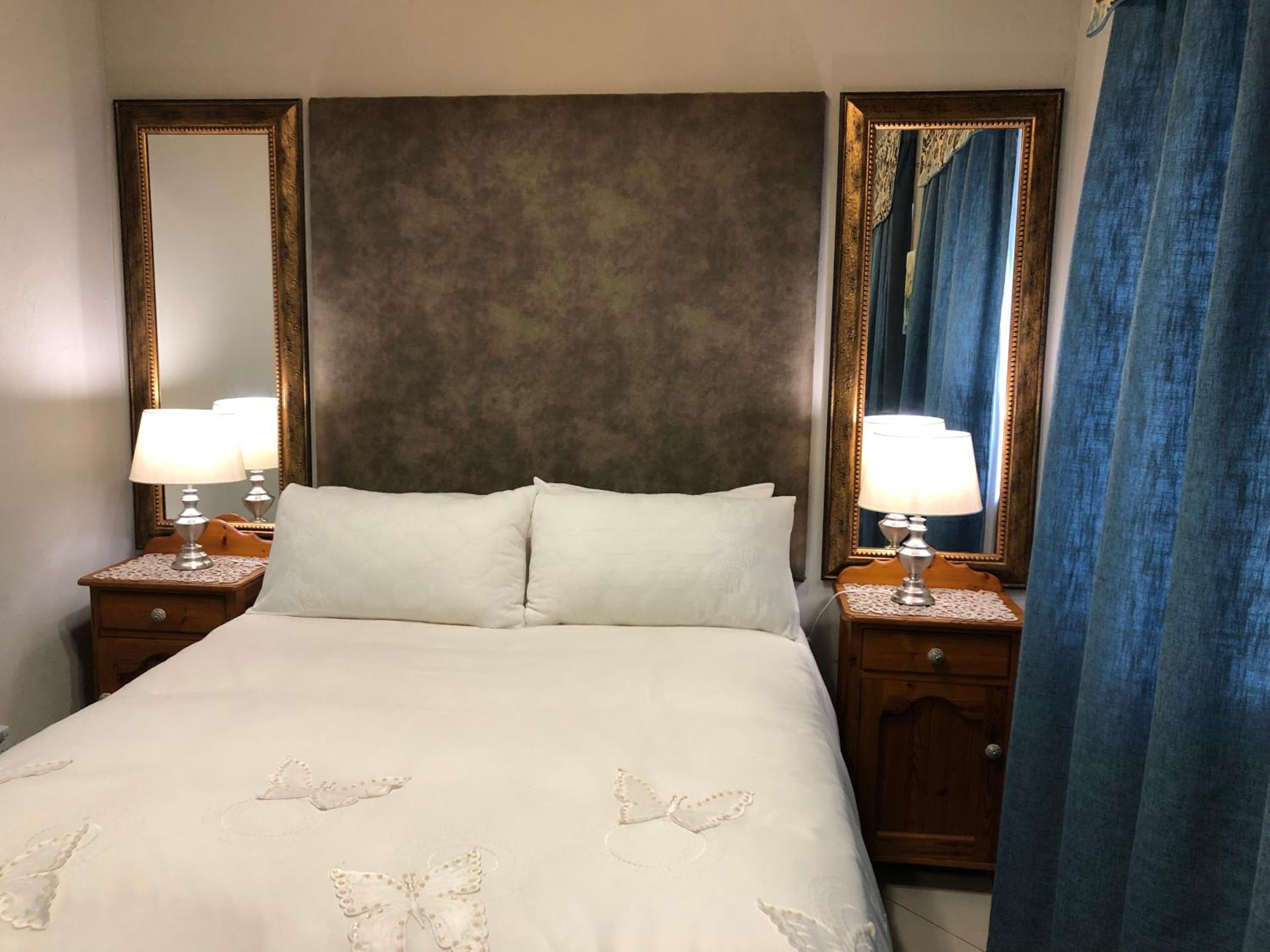 Classic Double Room - Photo 1