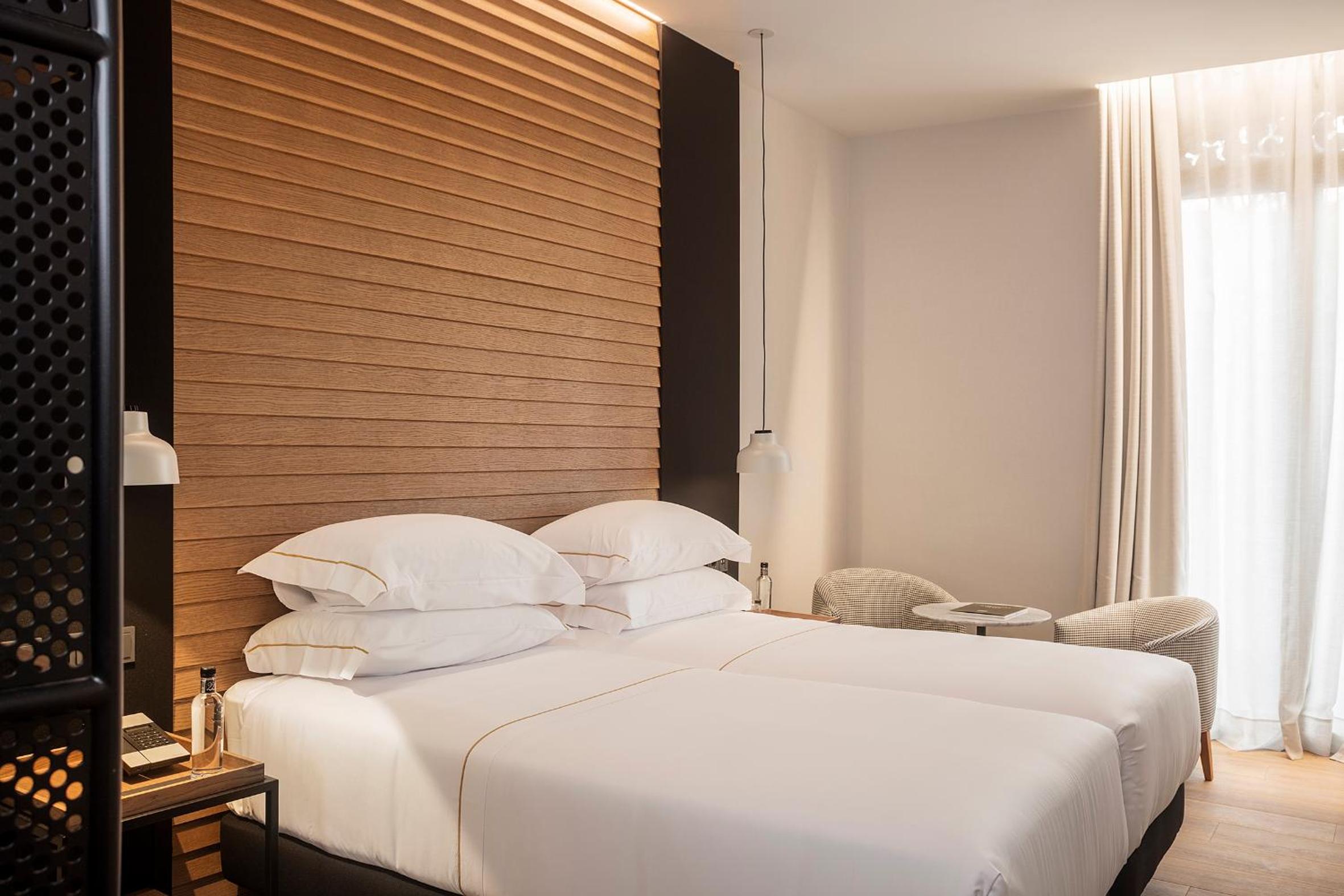 Standard Triple Room (3 Adults) photo 2