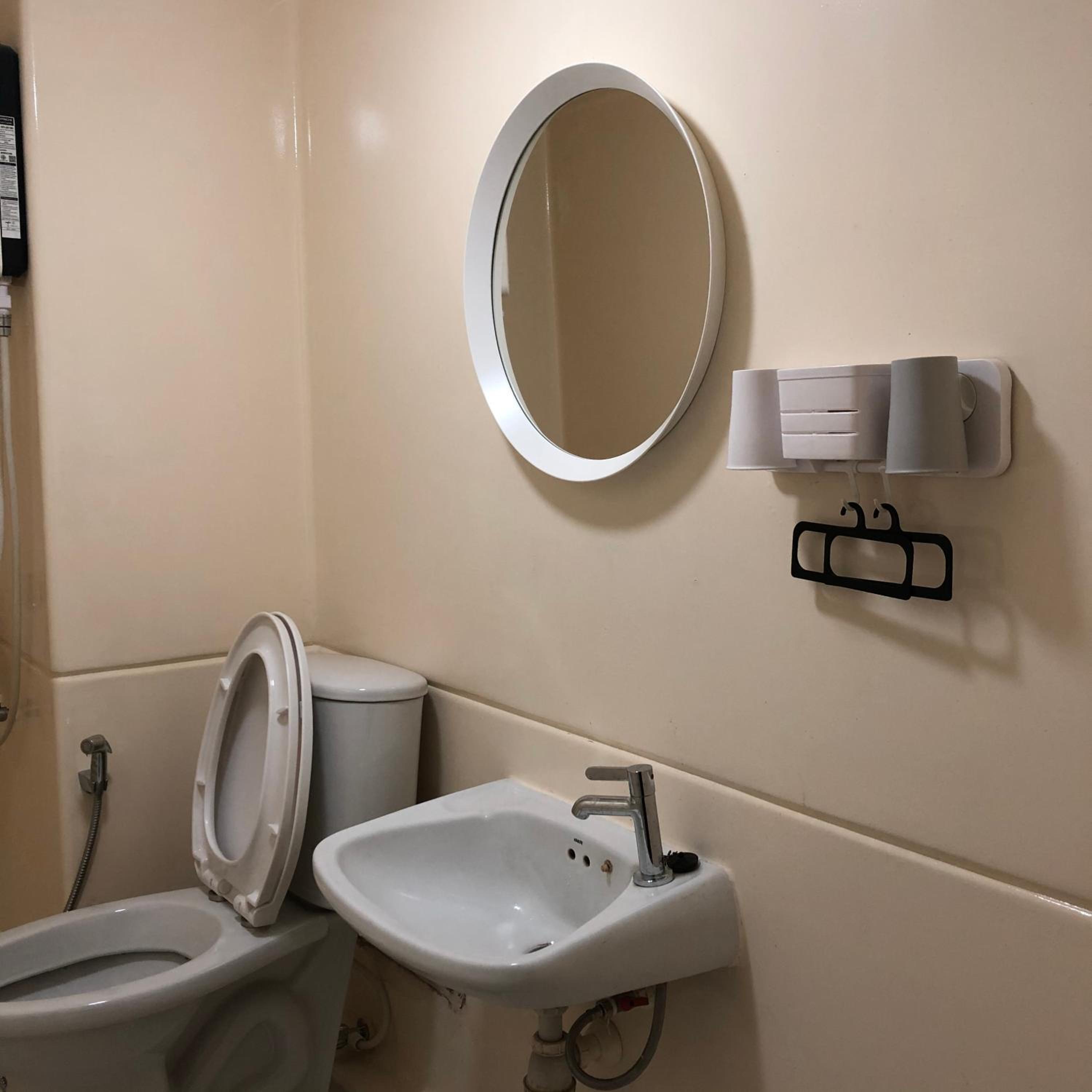 One-Bedroom Apartment - Photo 30