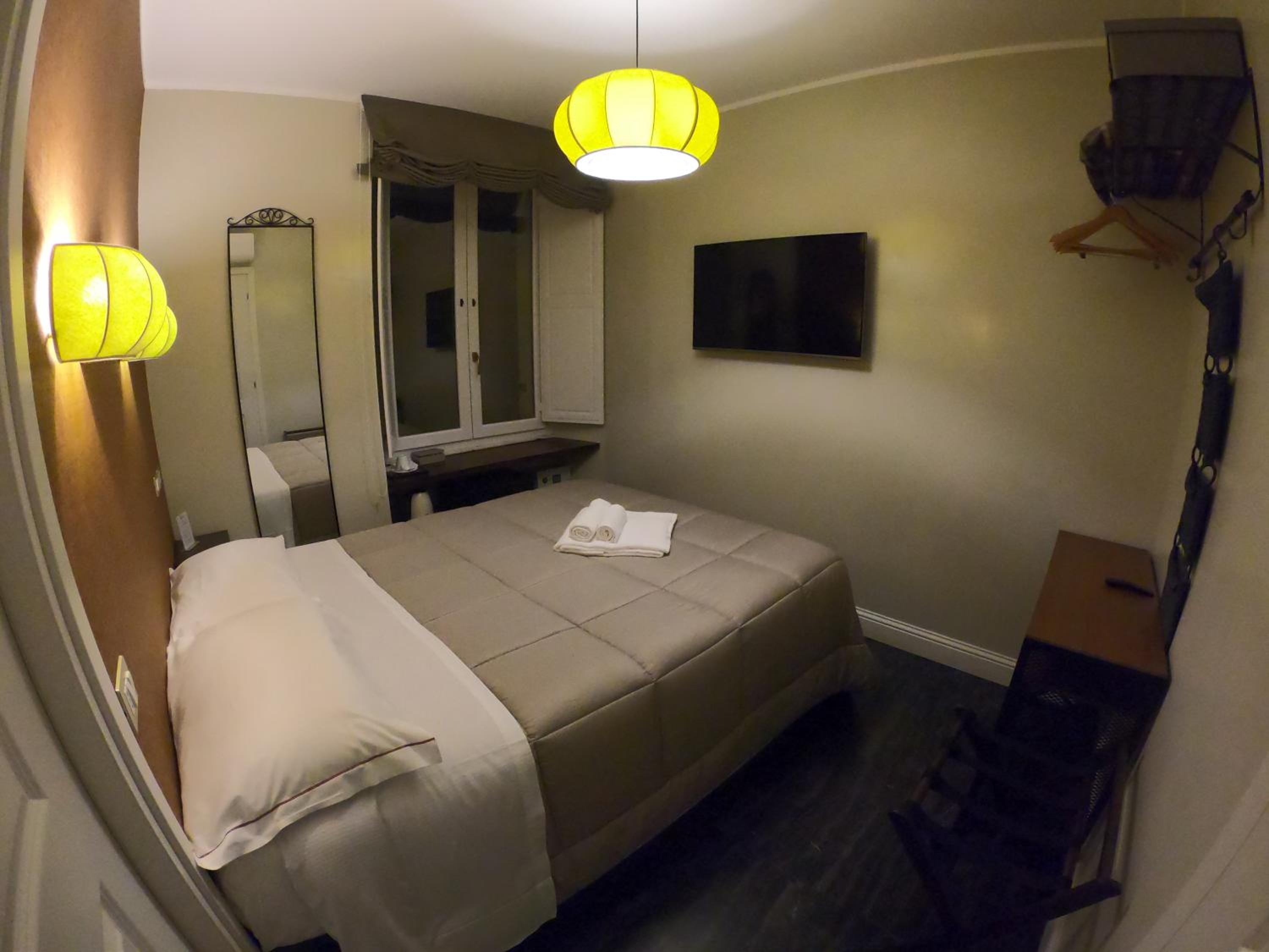 Single Room photo 1