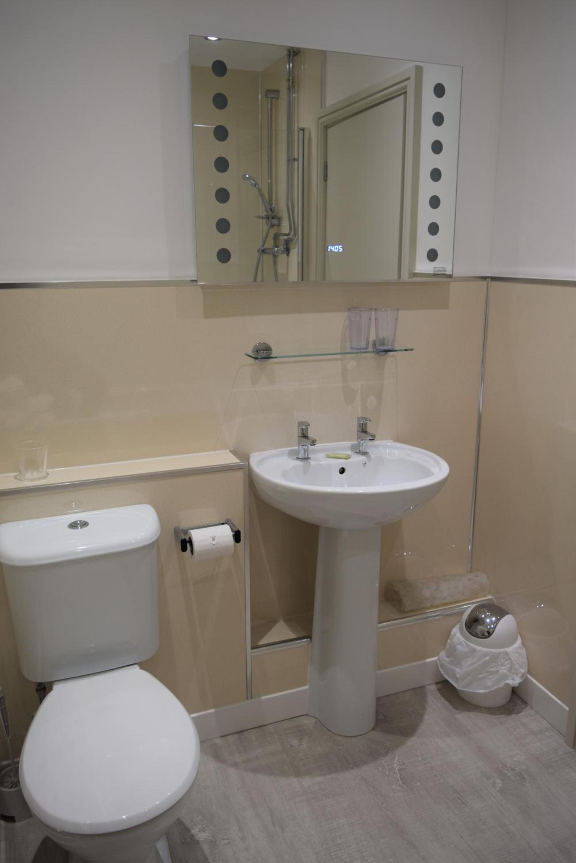 Business Single Room photo 3