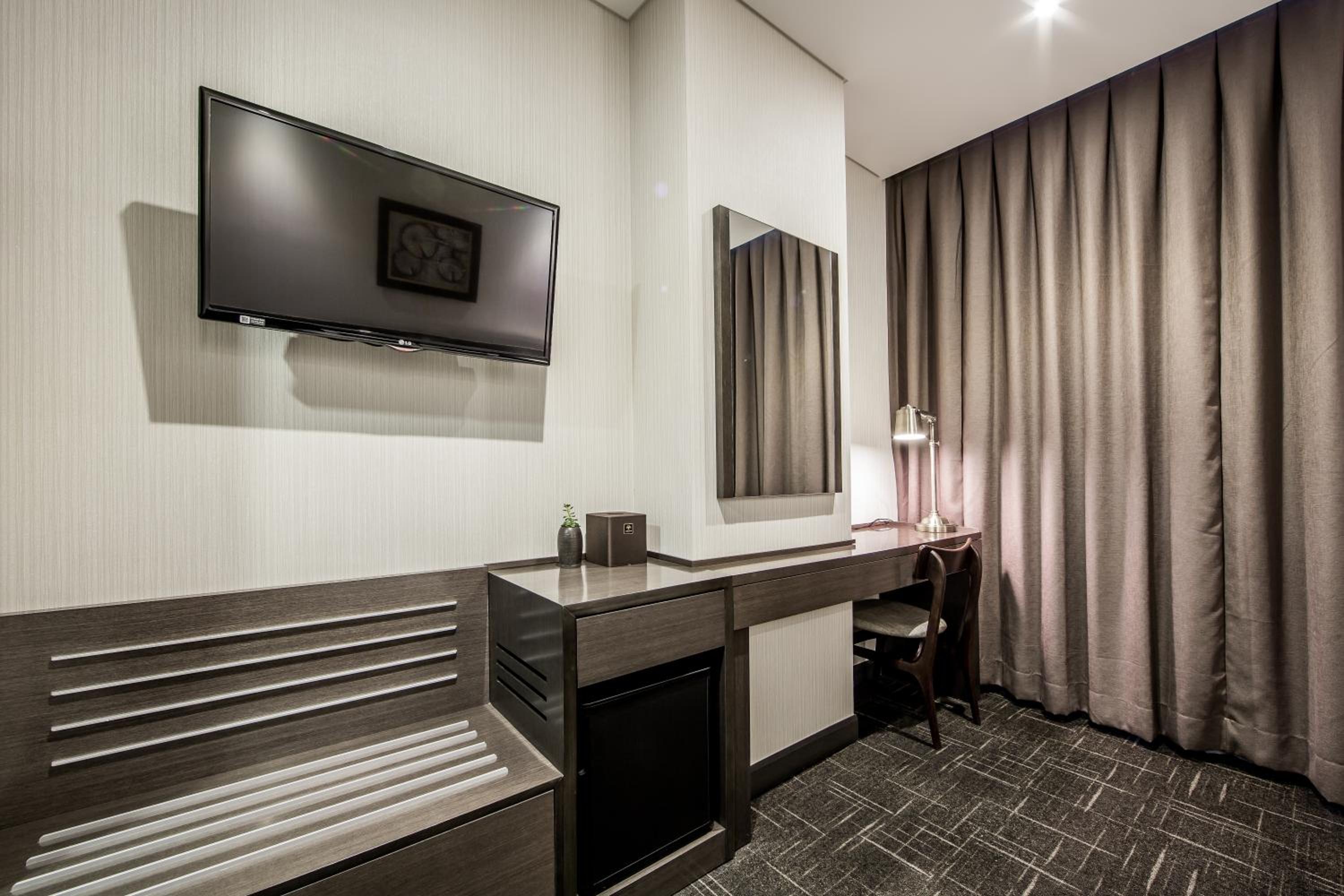 Standard Triple Room photo 3