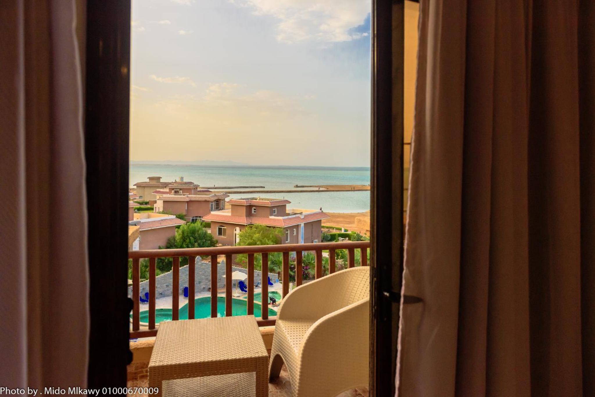Studio with Sea View - Photo 23
