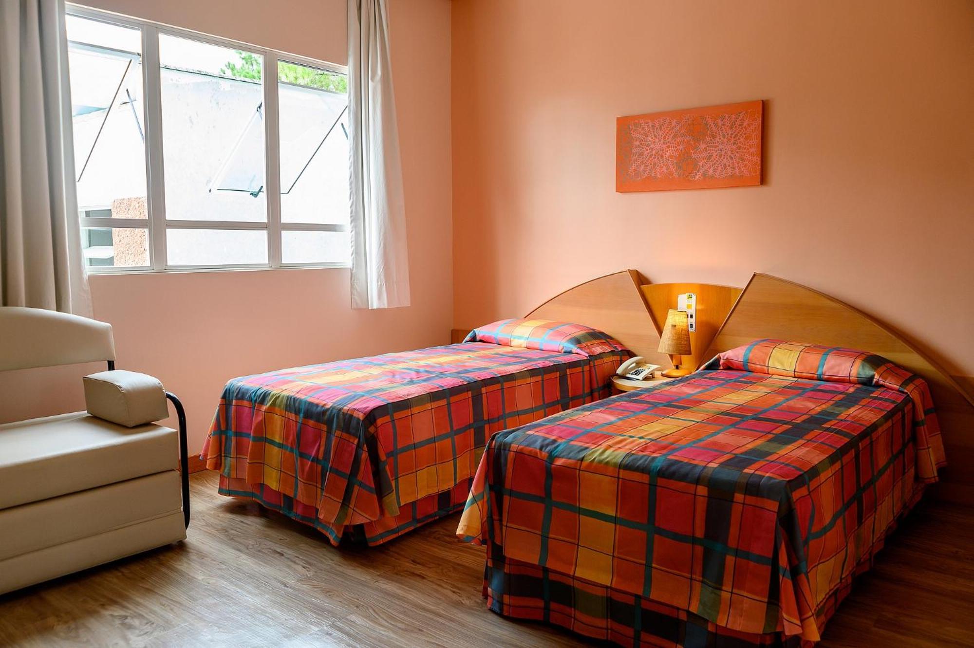 Economy Double or Twin Room photo 3