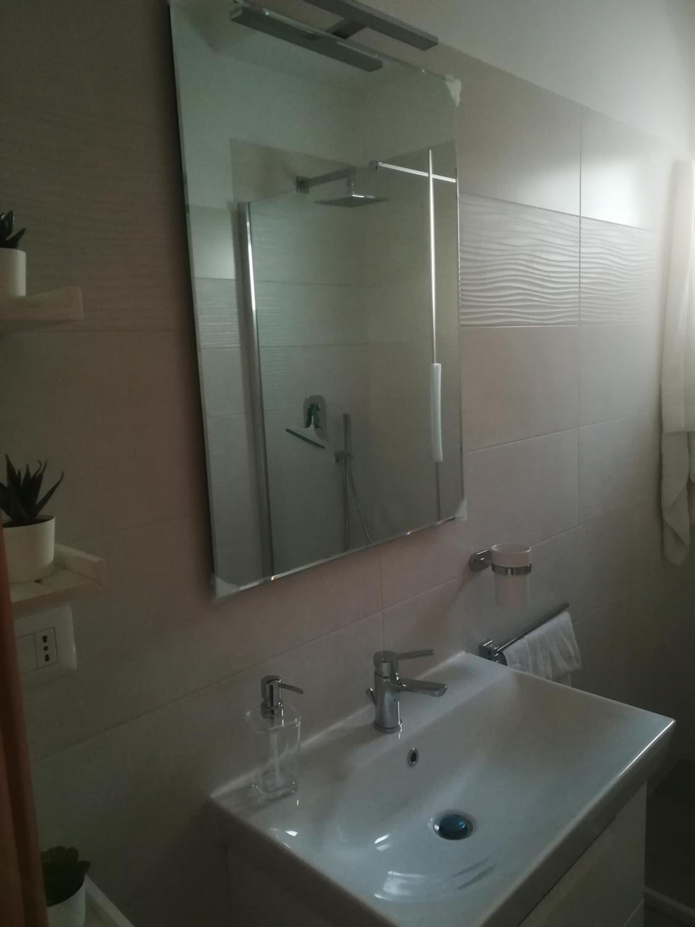 One-Bedroom House - Photo 67