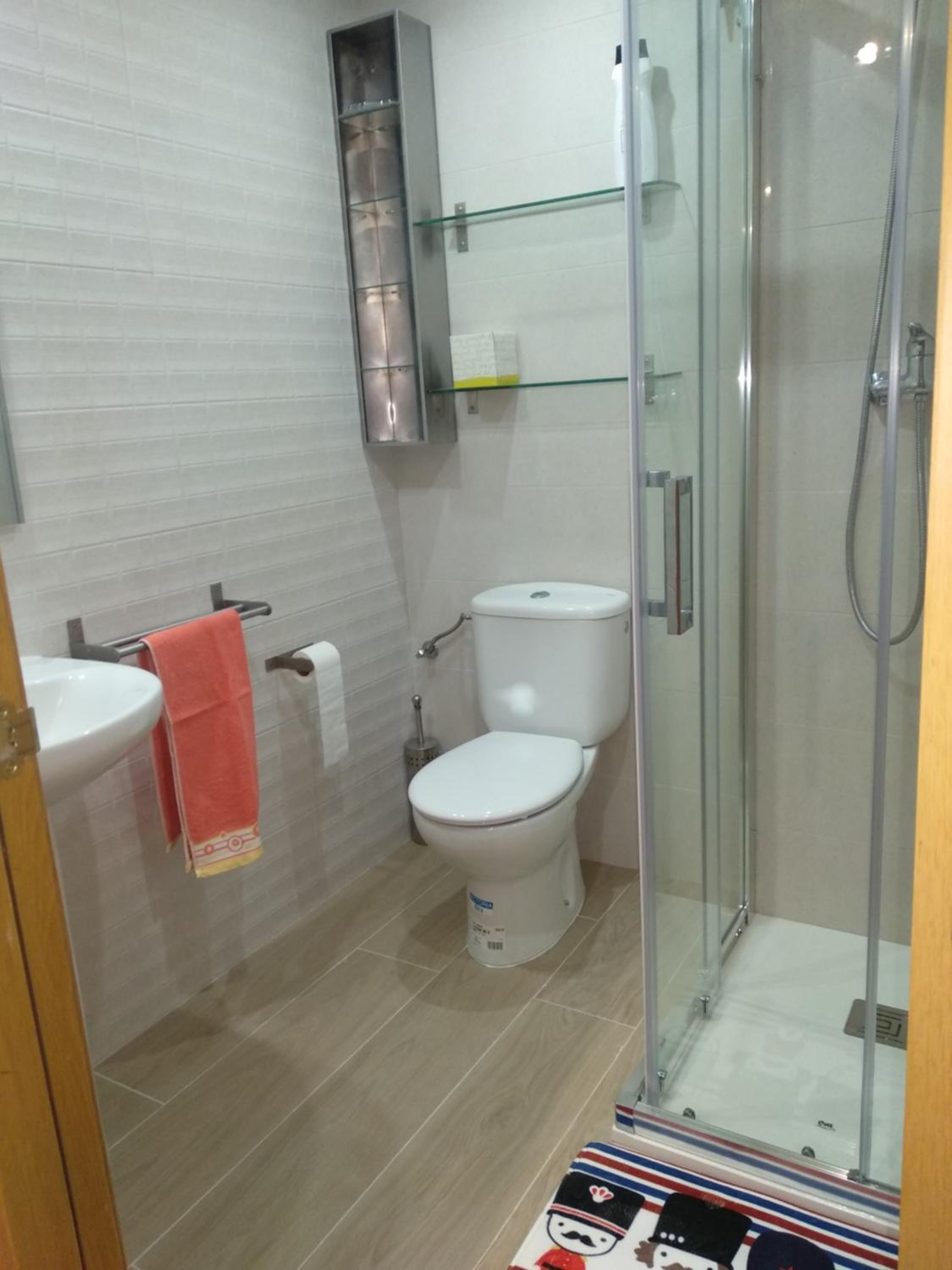 Two-Bedroom Apartment - Photo 11