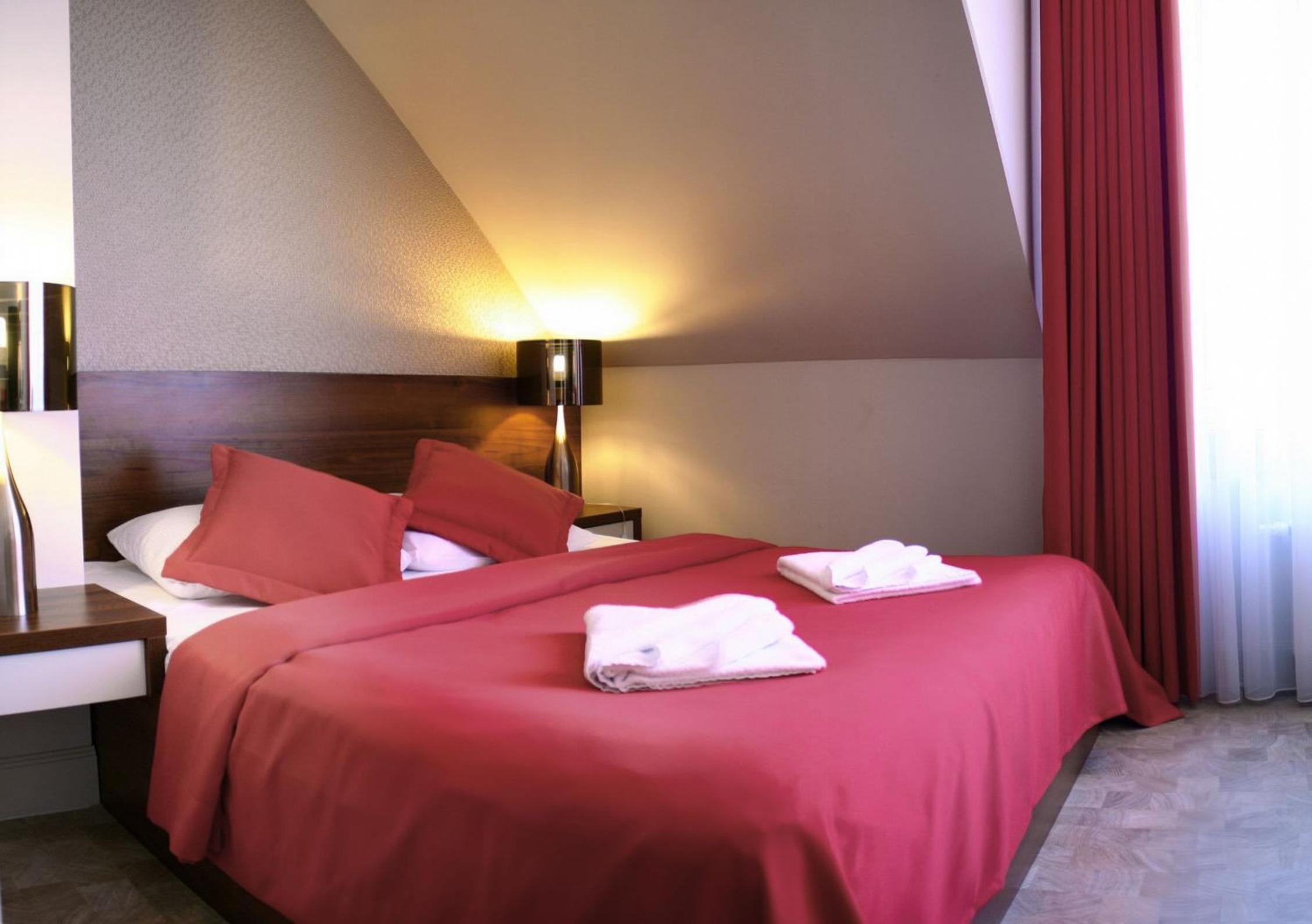 Double Room - Photo 1